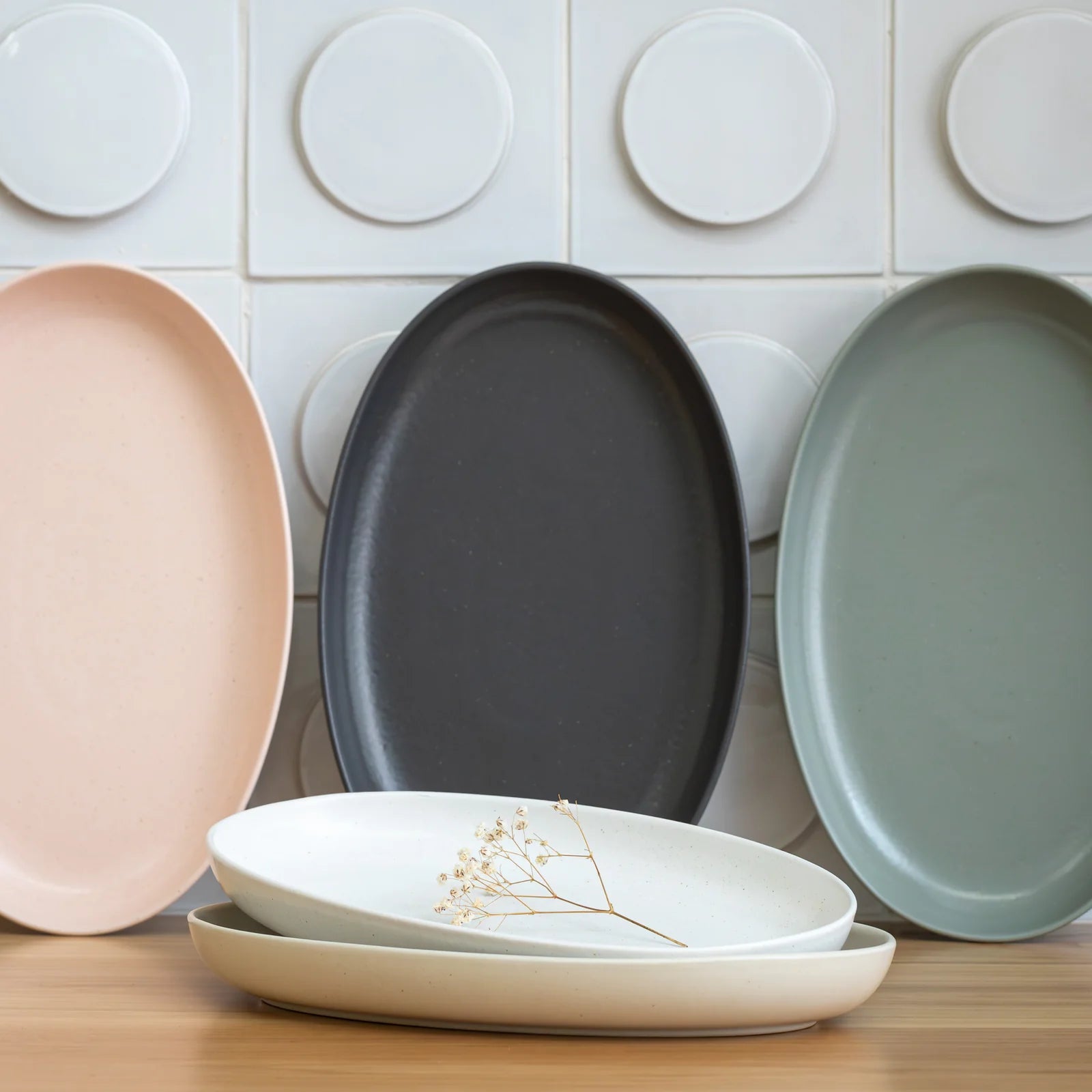 Pacifica Oval Platter 16"