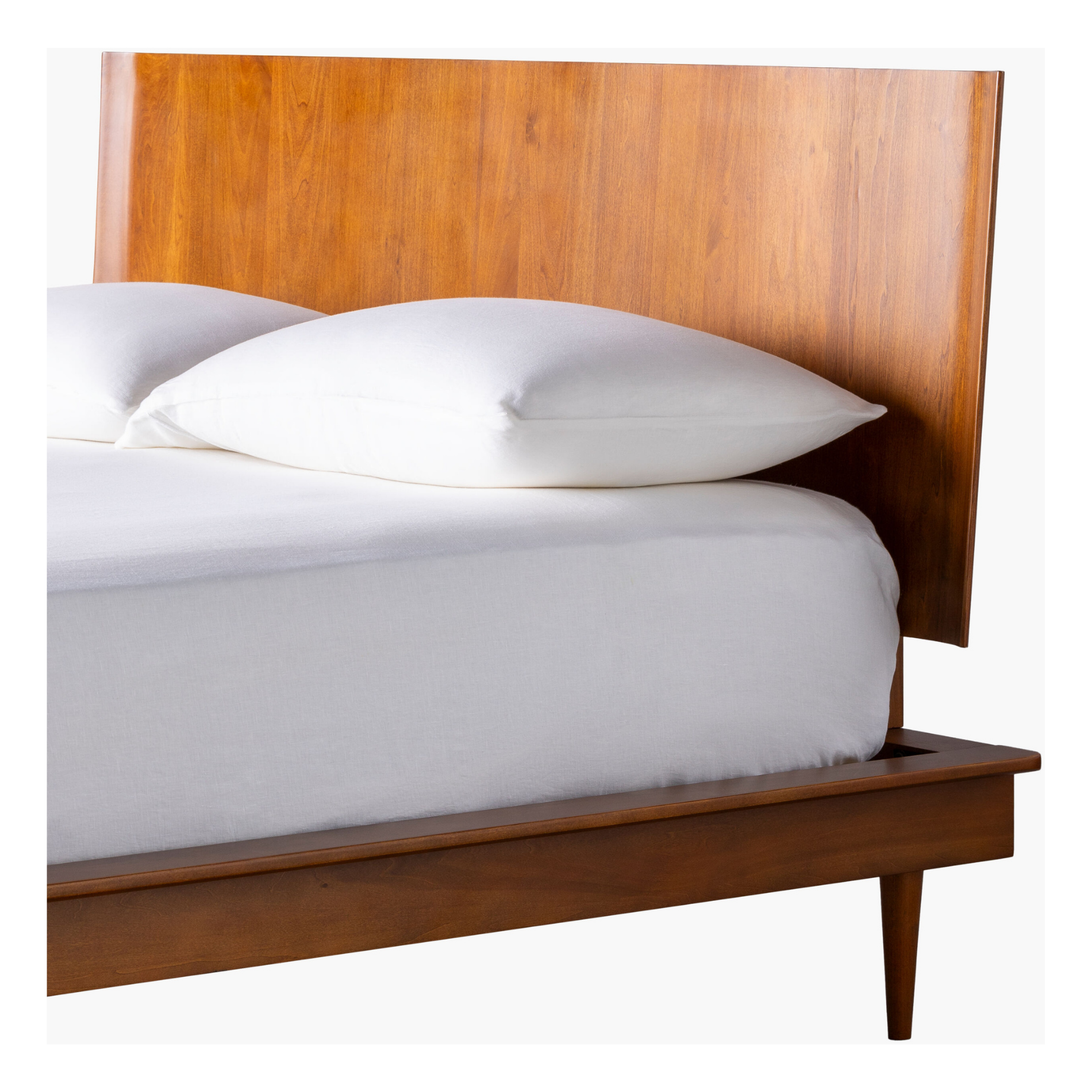 Grande Wood Bed