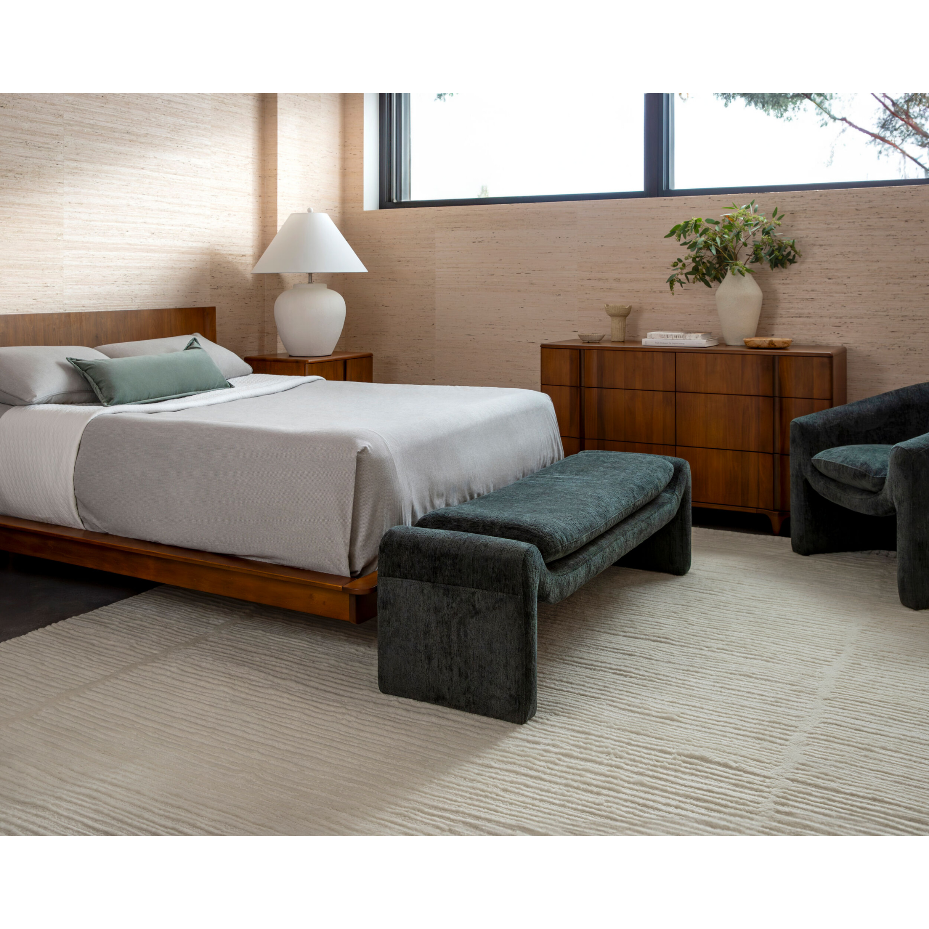 Grande Wood Bed