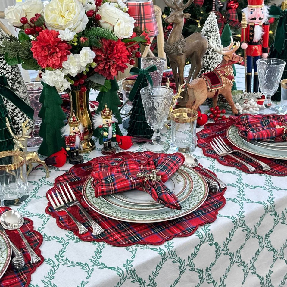 Green Vines - Tablecloth