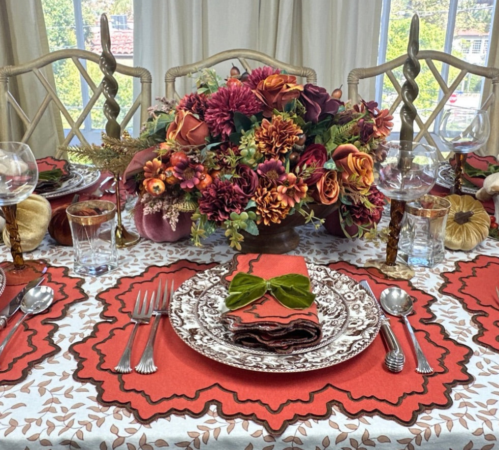 Woodland Leaves - Tablecloth