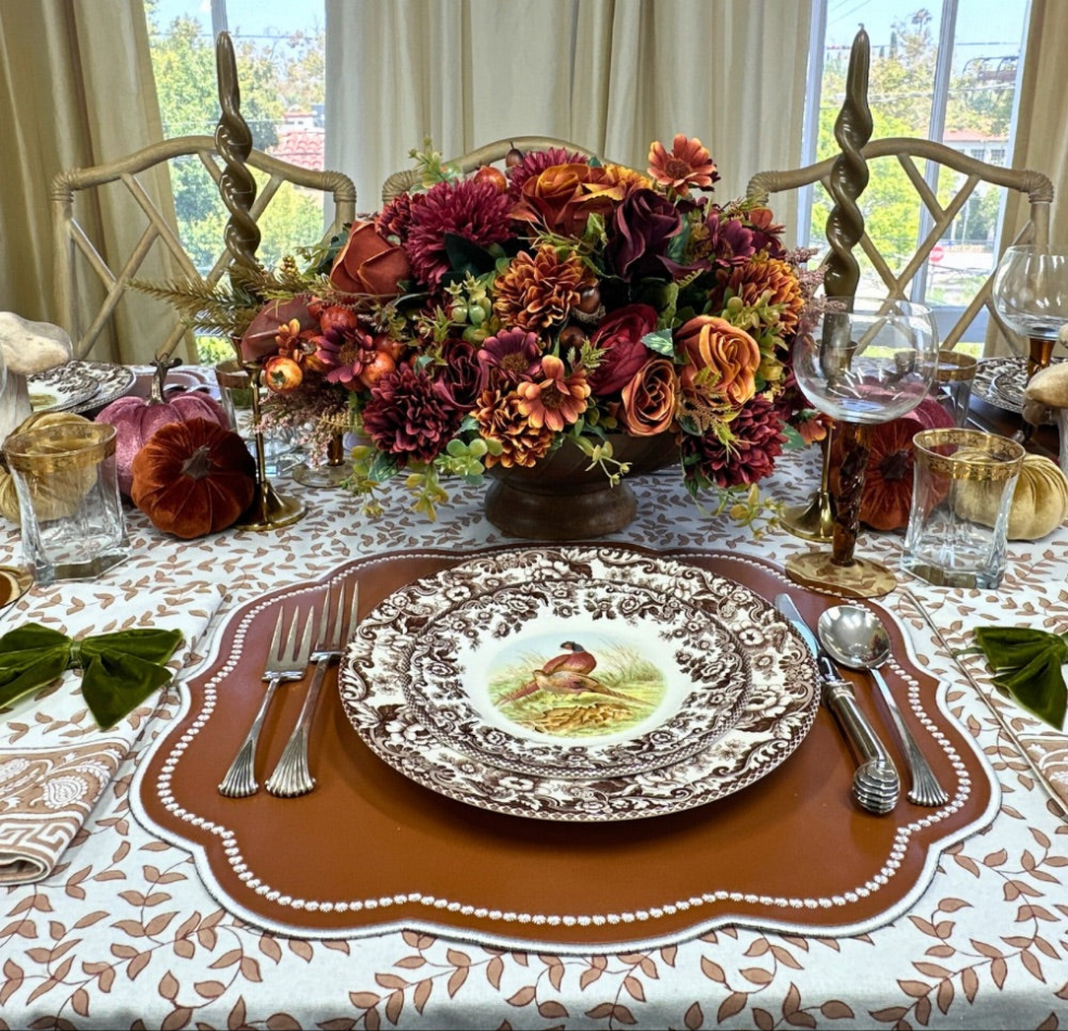 Woodland Leaves - Tablecloth