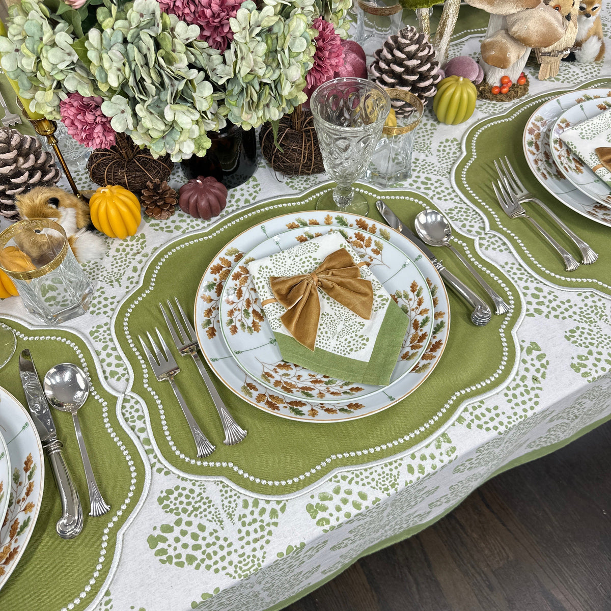 Sage Kelli - Tablecloth