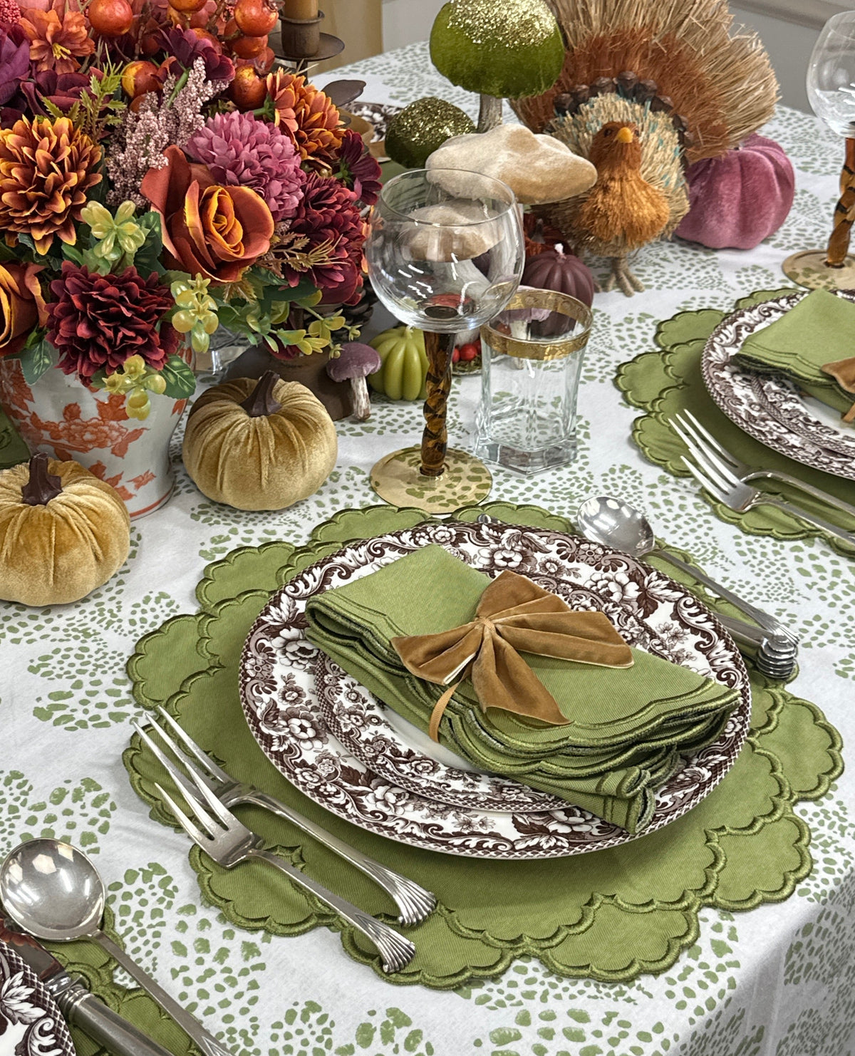 Lillian Napkin - Sage (Set of 4)