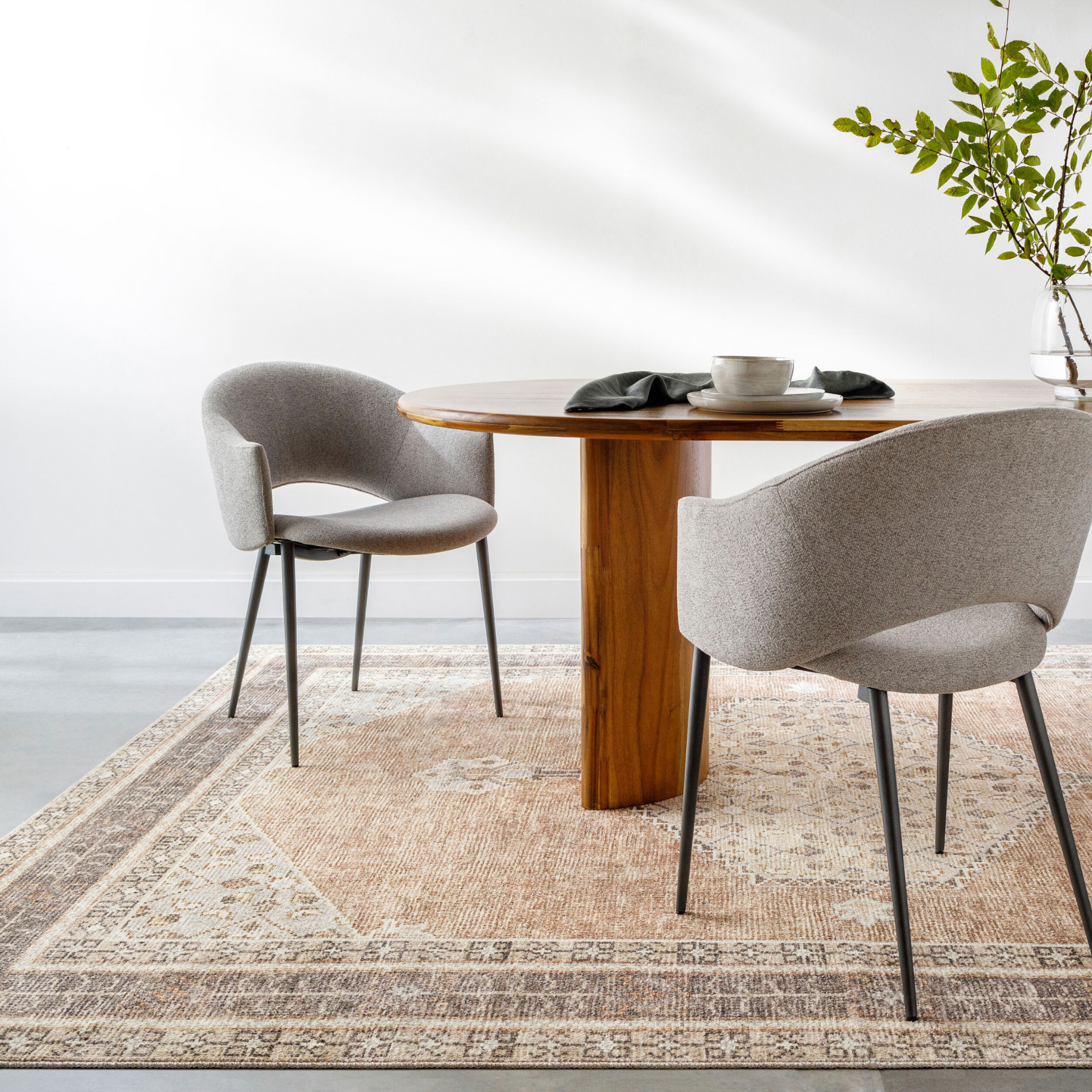 Lila Machine Woven Rug
