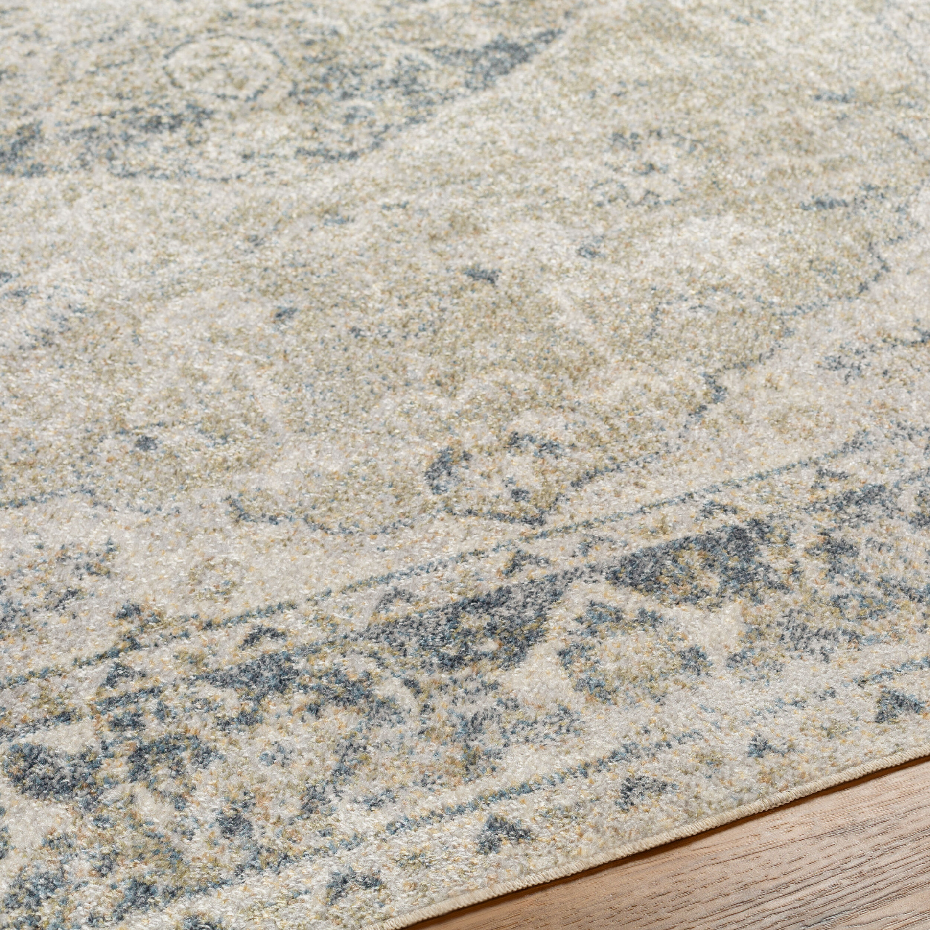 Lillian Machine Woven Rug