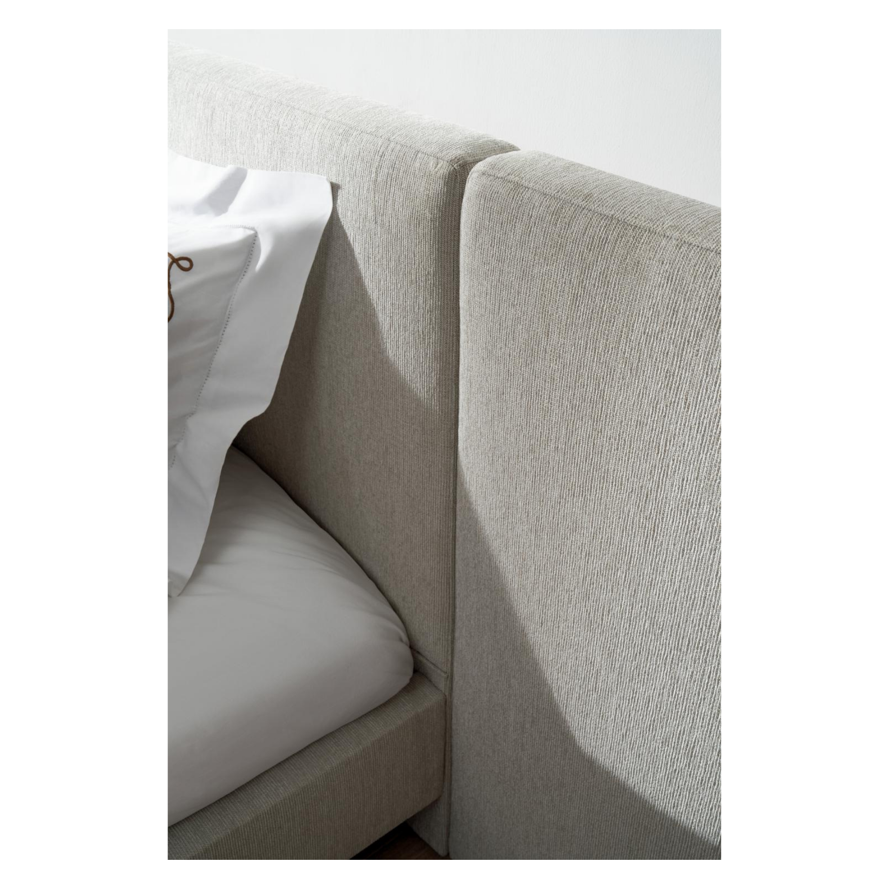 Zest Light Grey King Upholstered Bed W/Wings