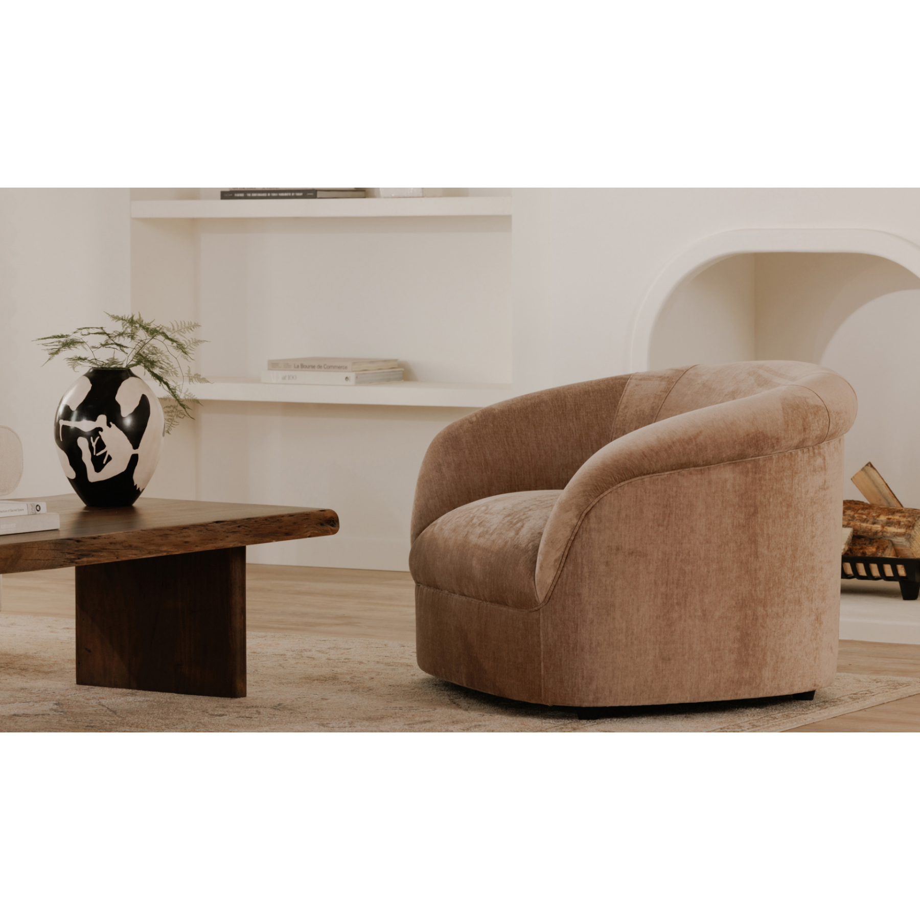 Eira Lounge Chair - Blush