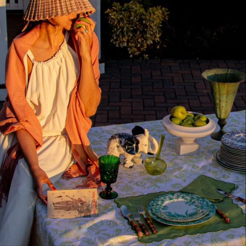 Monsoon Verdant Dinner Plate - Set of 4 (+1 Bonus Plate)