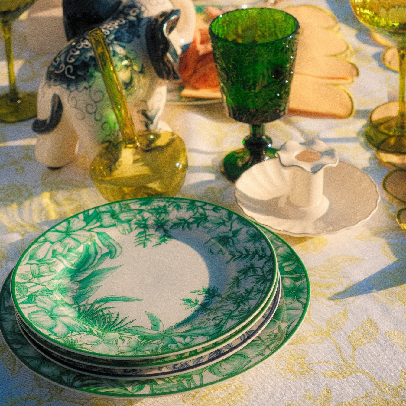 Monsoon Verdant Dinner Plate - Set of 4 (+1 Bonus Plate)