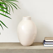 Avera Vase