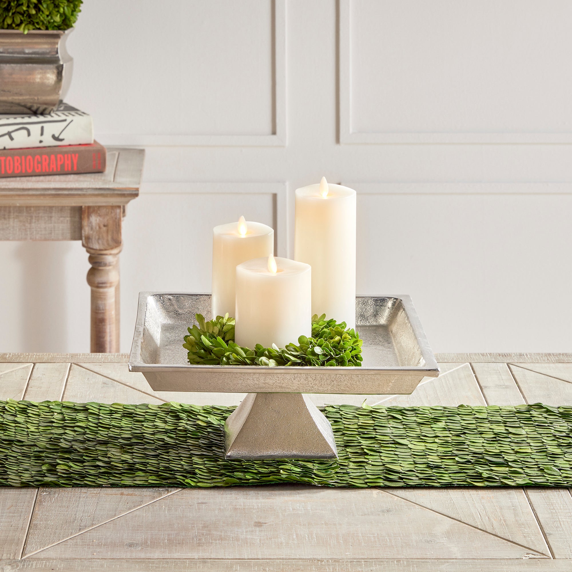 Gatlo Decorative Pedestal Large