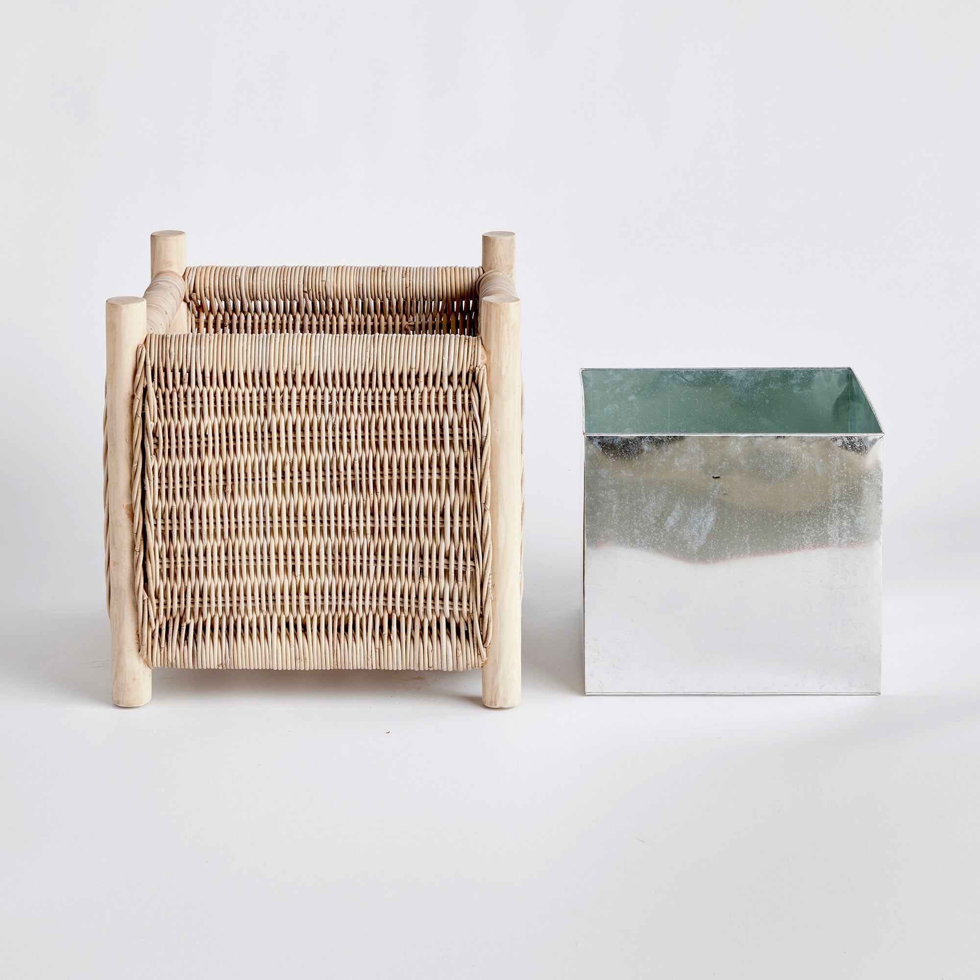 Daito Medium Planter