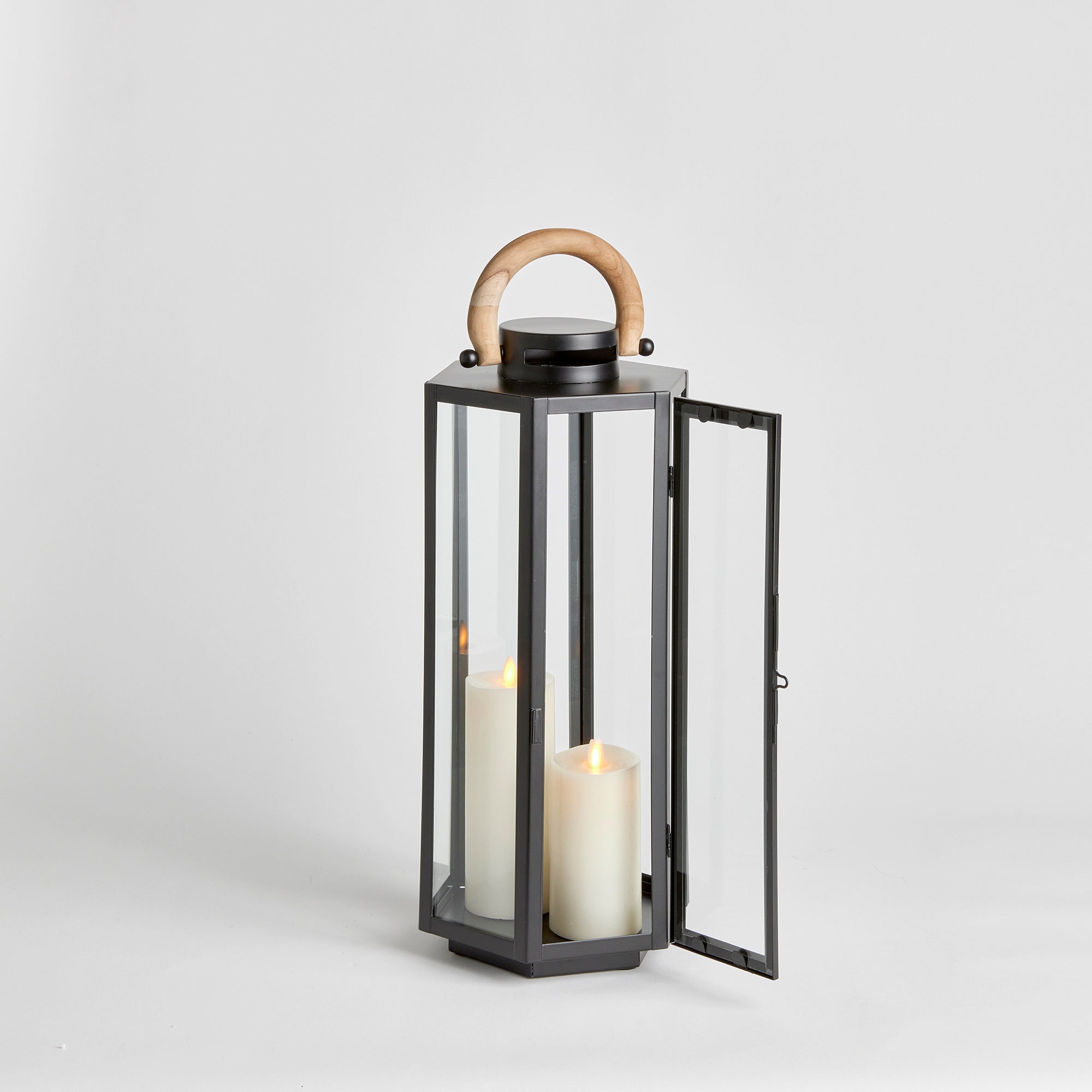 Arwen Outdoor Lantern