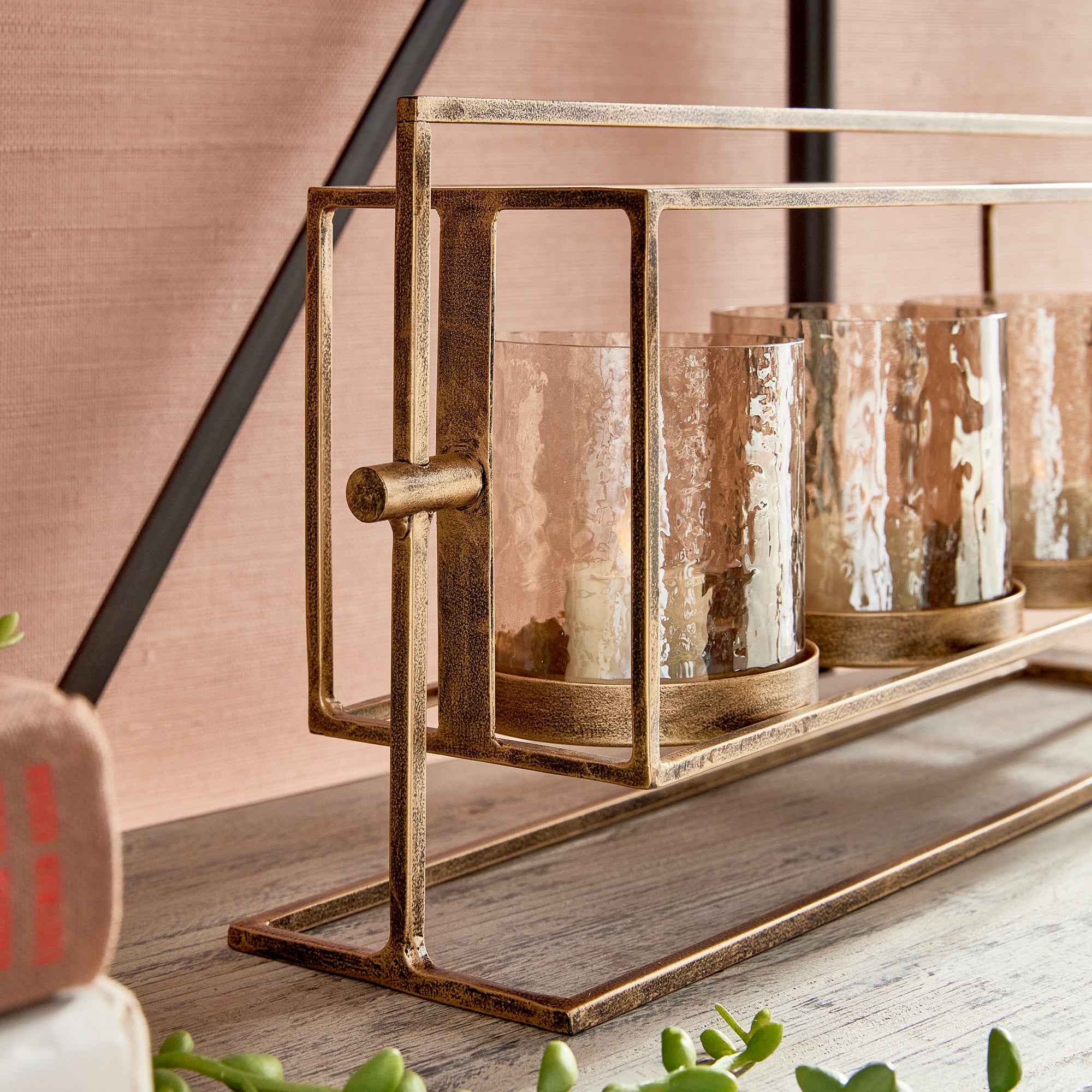 Weslo 3-Candle Hurricane