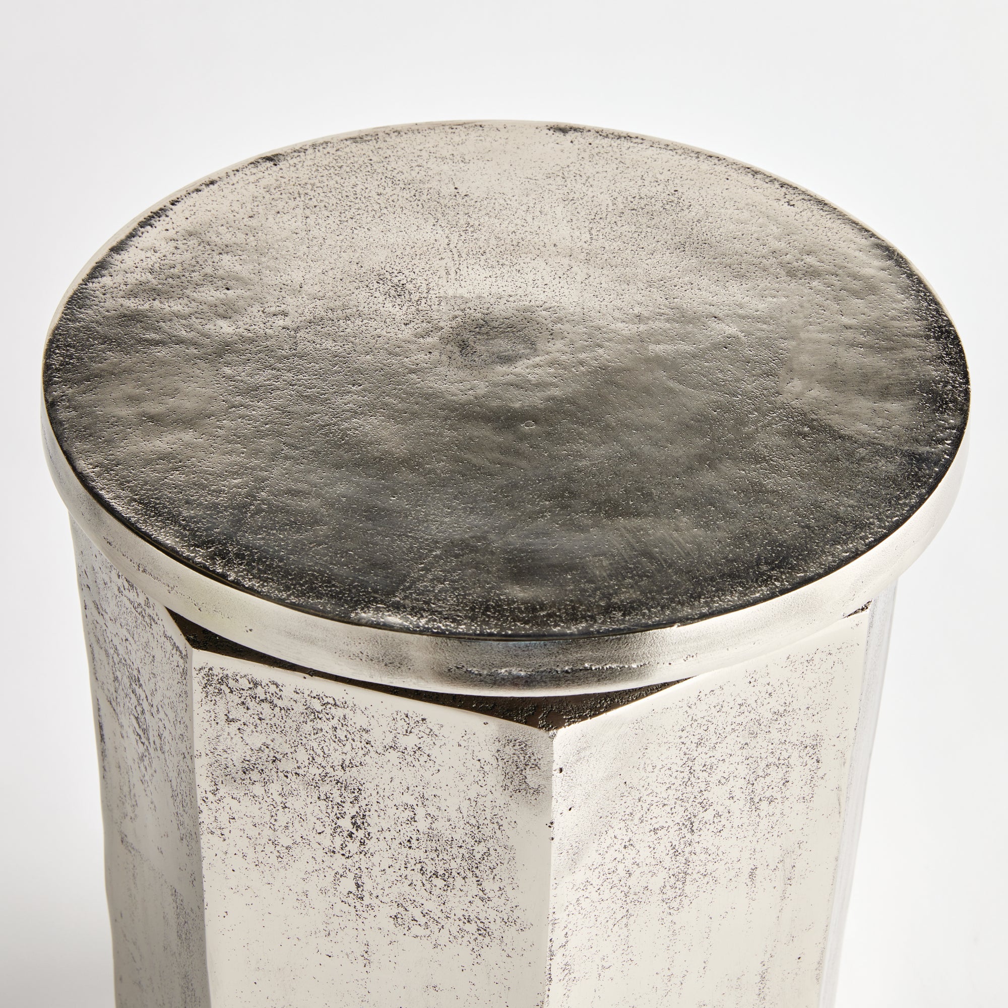 Geneva Stool