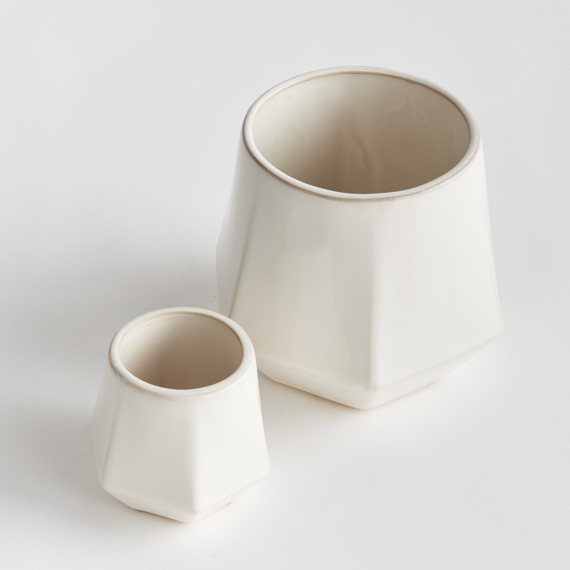 Apexon Pots, Set of 2