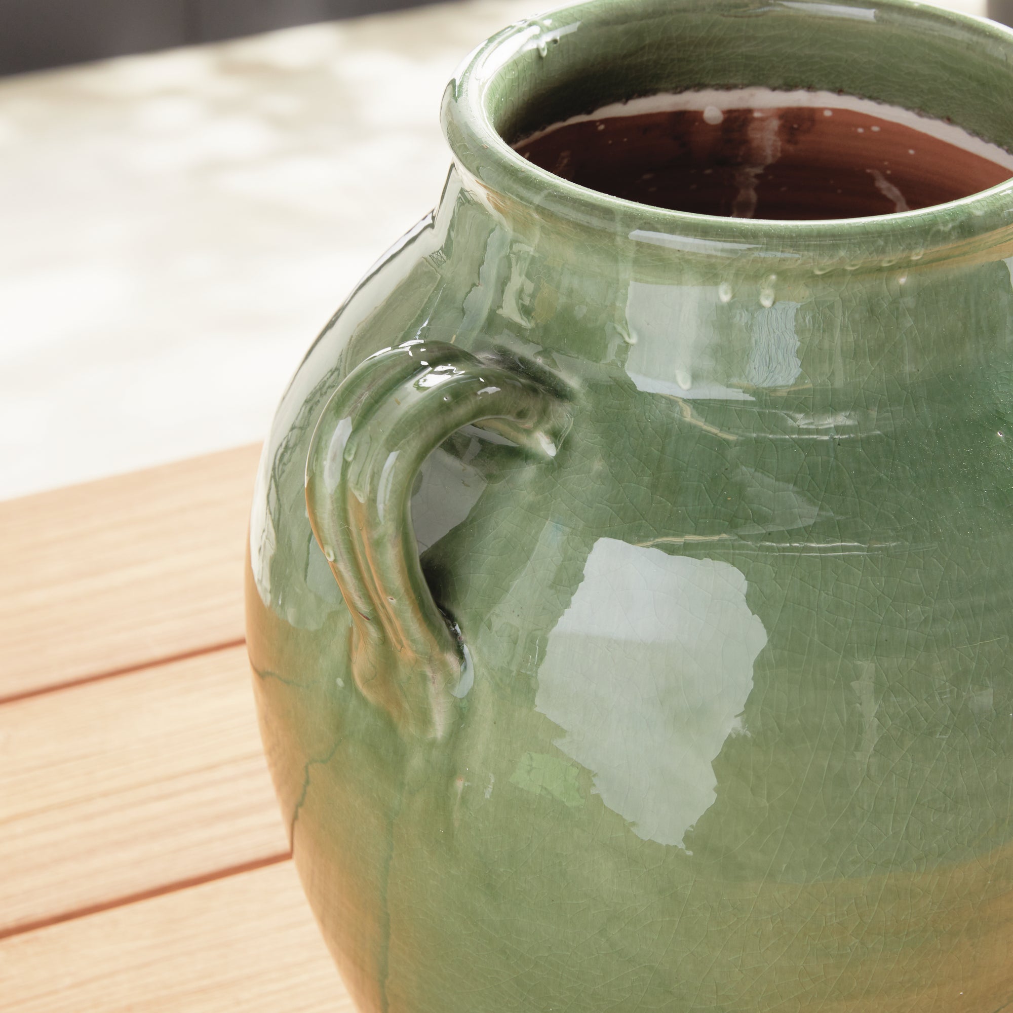 Mavi Vase