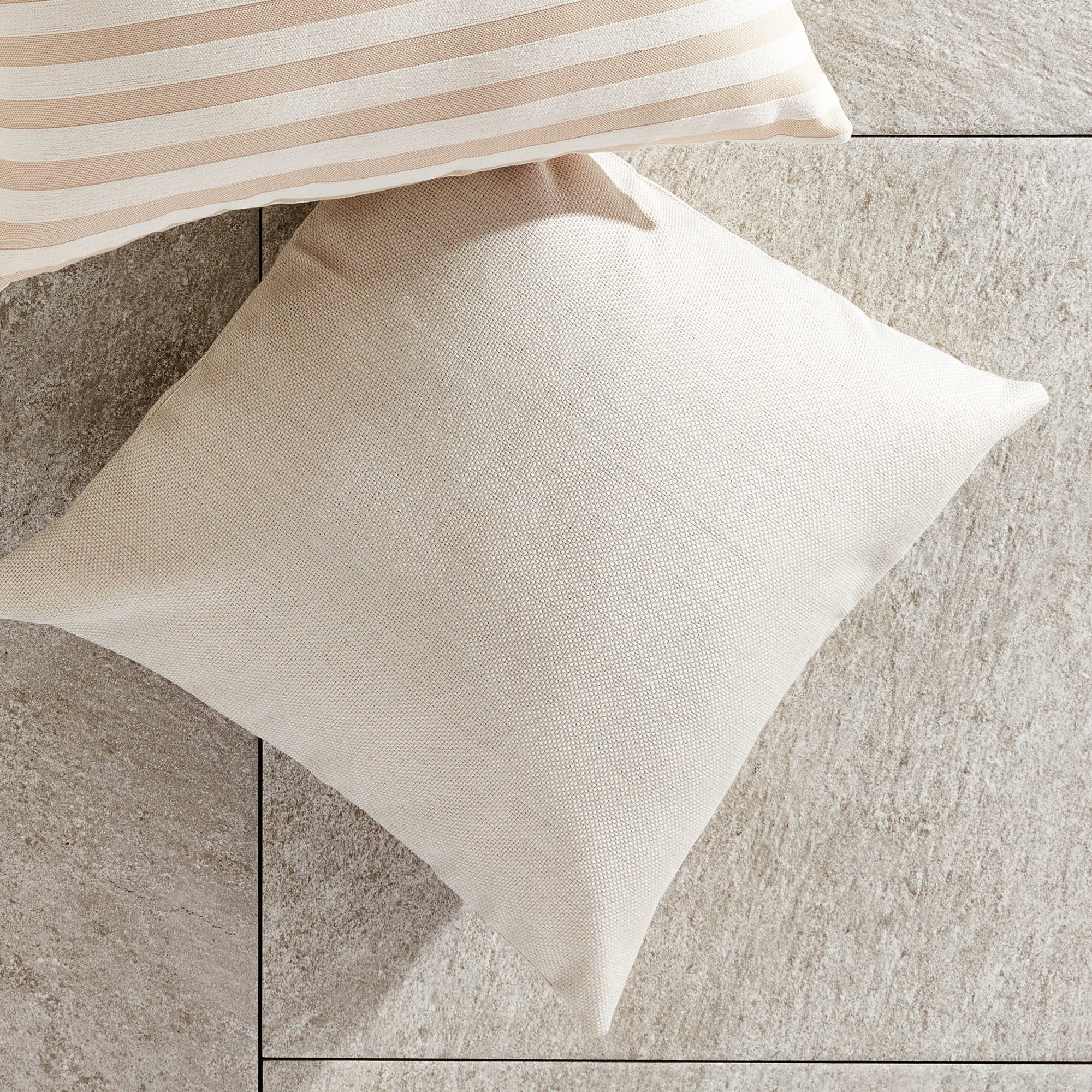 Gael Square Indoor-Outdoor Pillow 20"