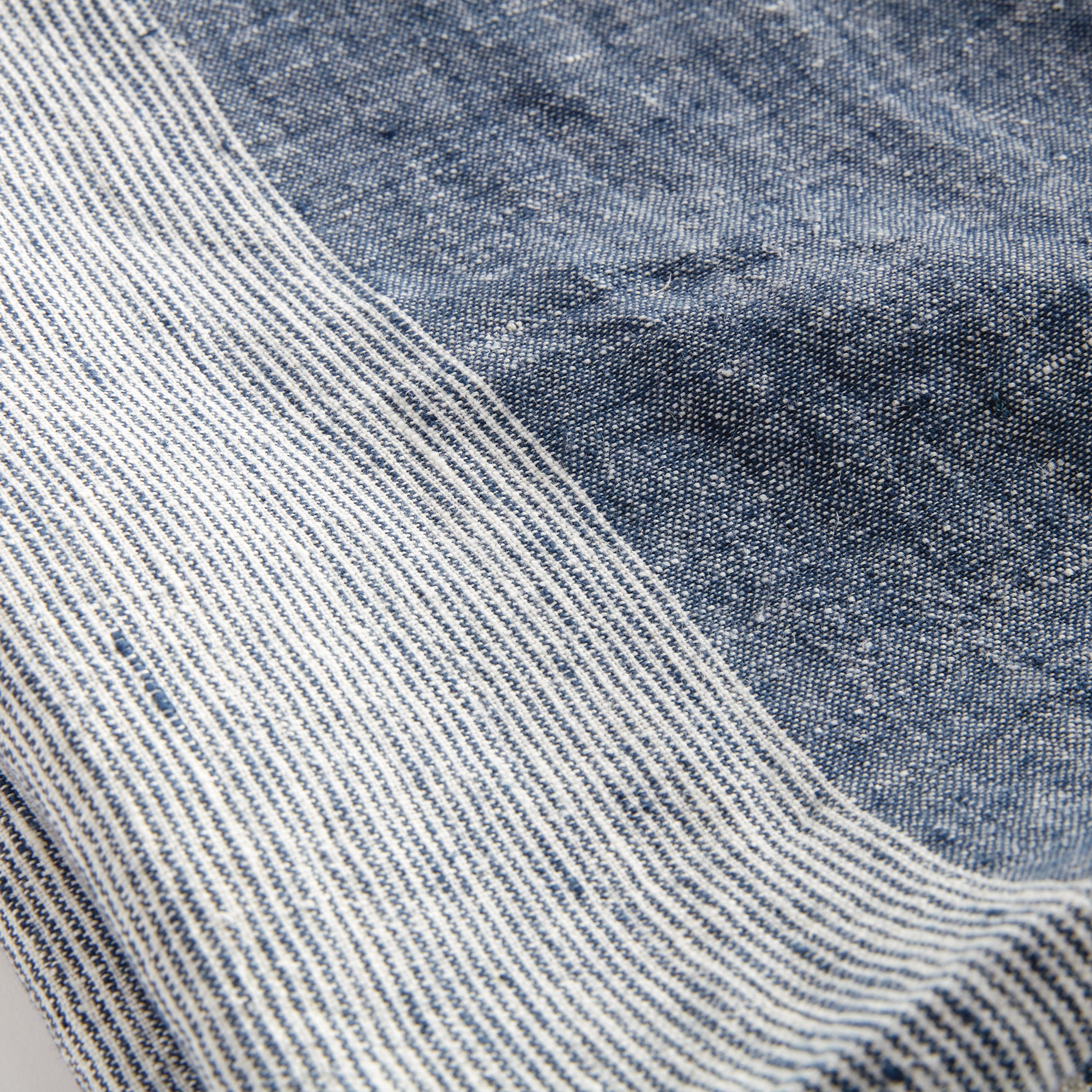 Briar Linen Throw