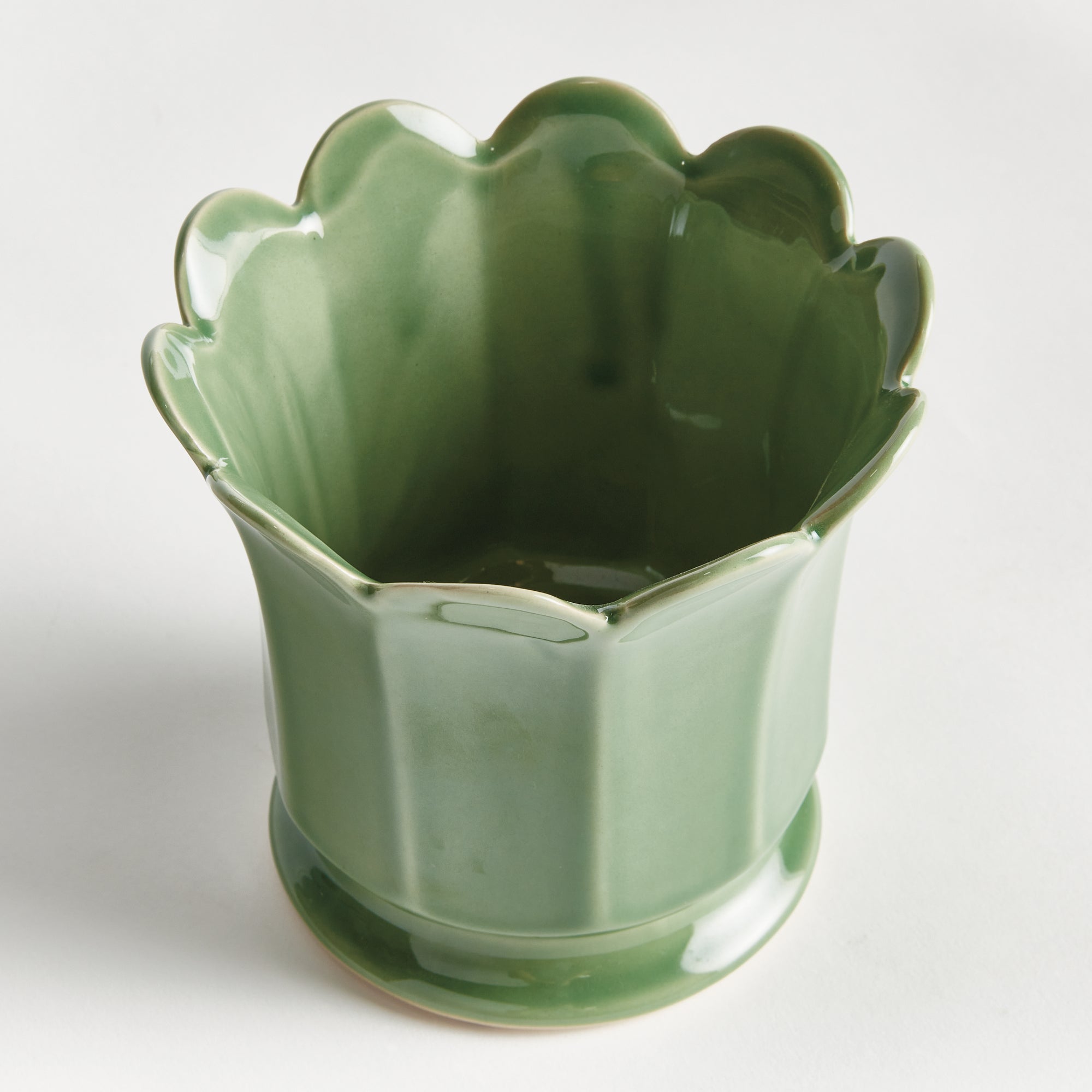Mayline Footed Pot