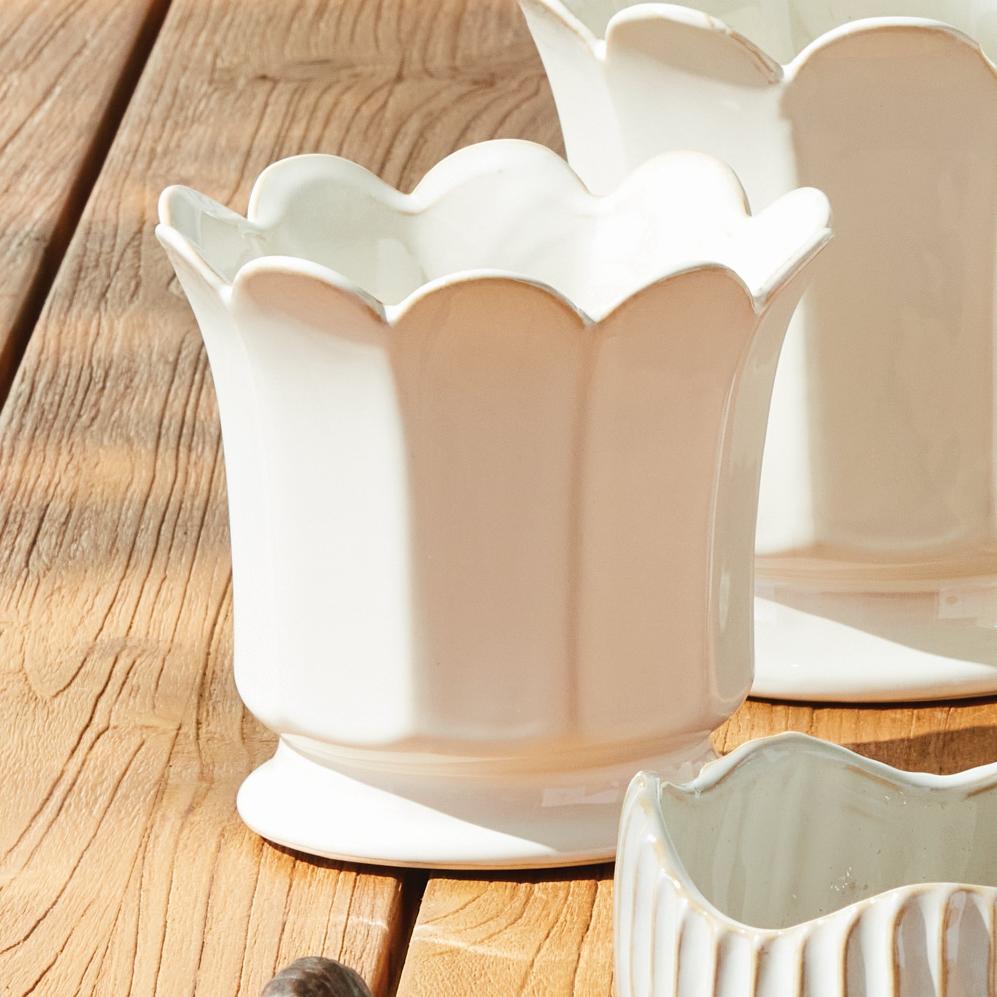 Mayline Footed Pot