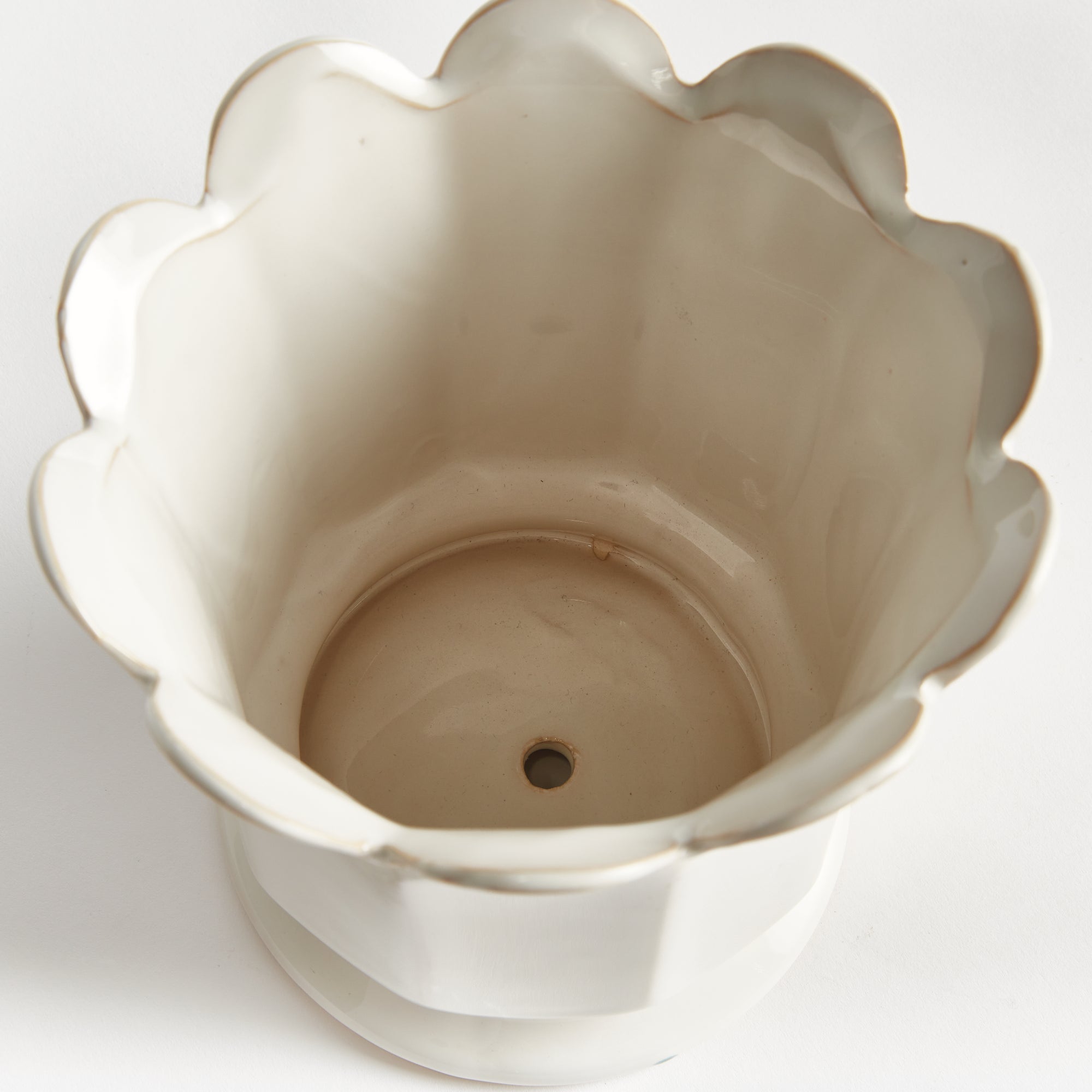 Mayline Footed Pot