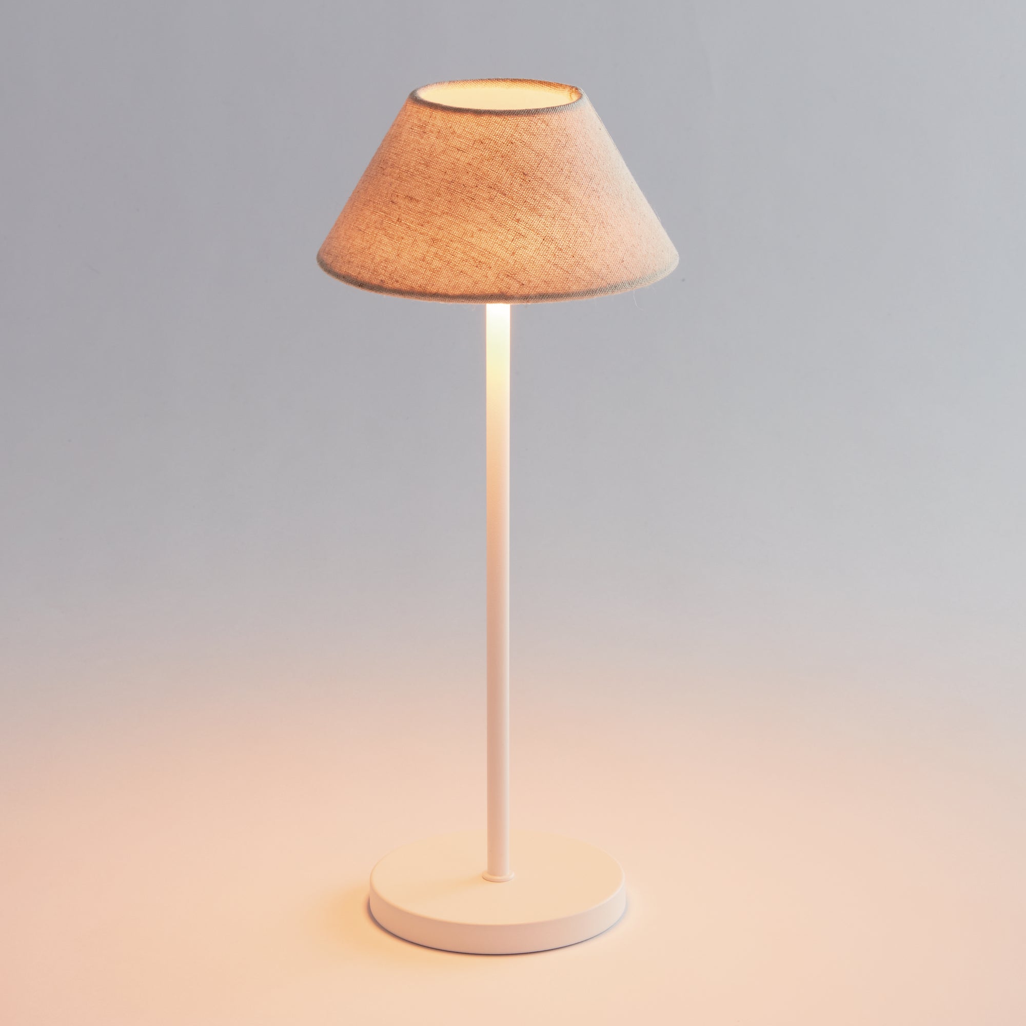 Levi Cordless Led Lamp (White Base)