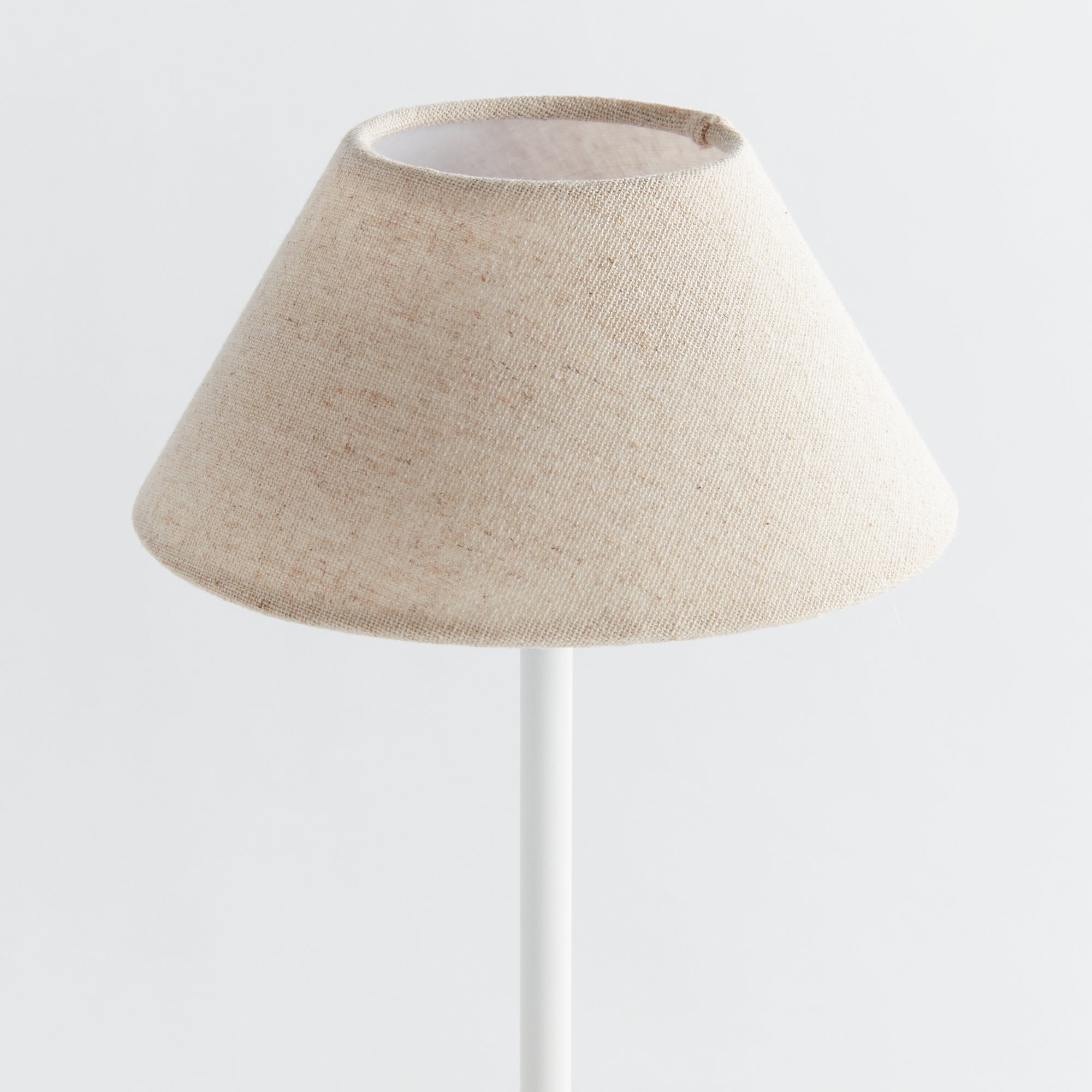 Levi Cordless Led Lamp (White Base)
