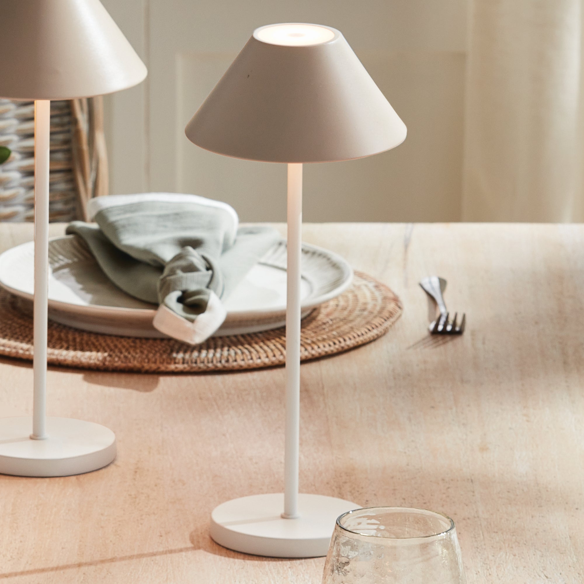Levi Cordless Lamp Metal Shade