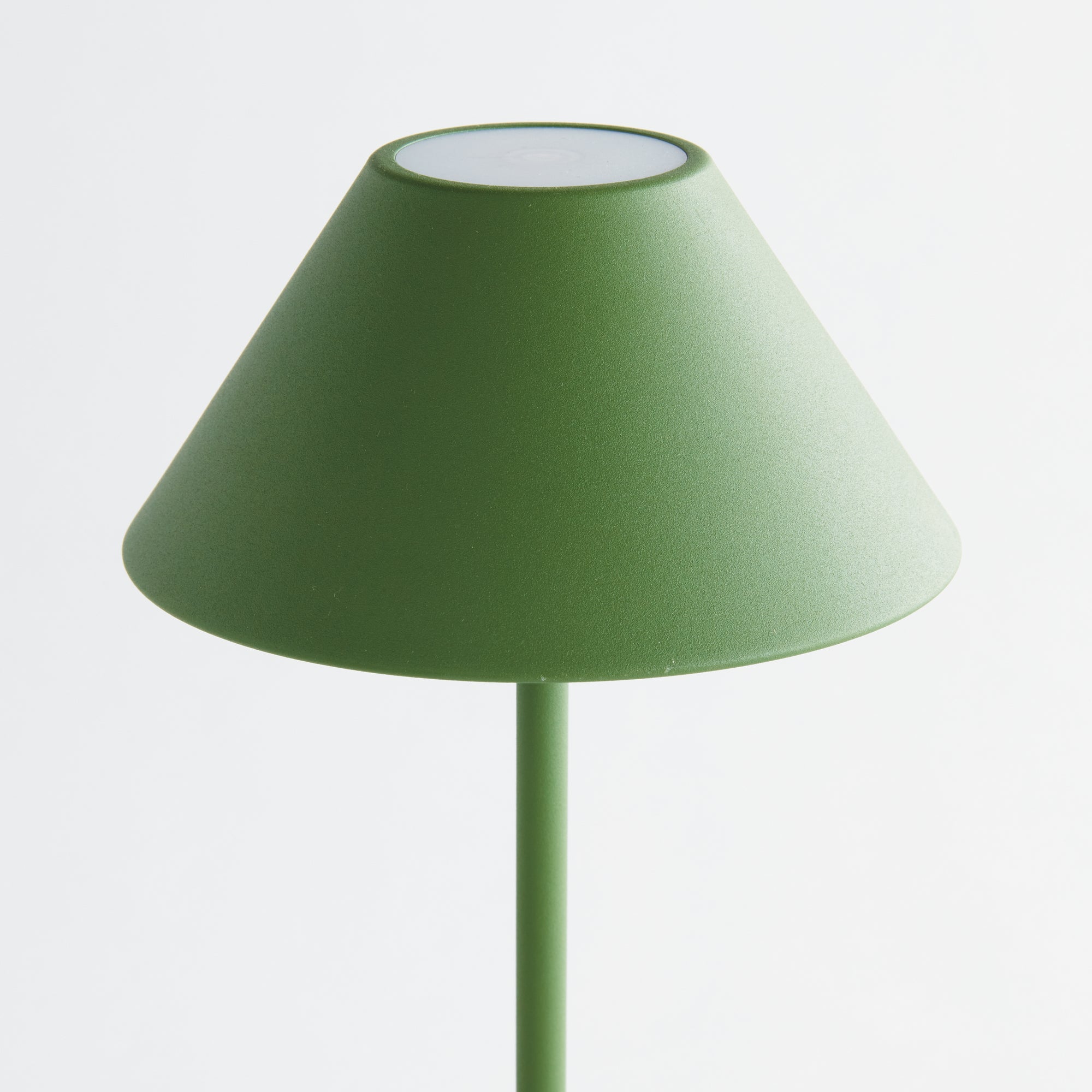 Levi Cordless Lamp Metal Shade