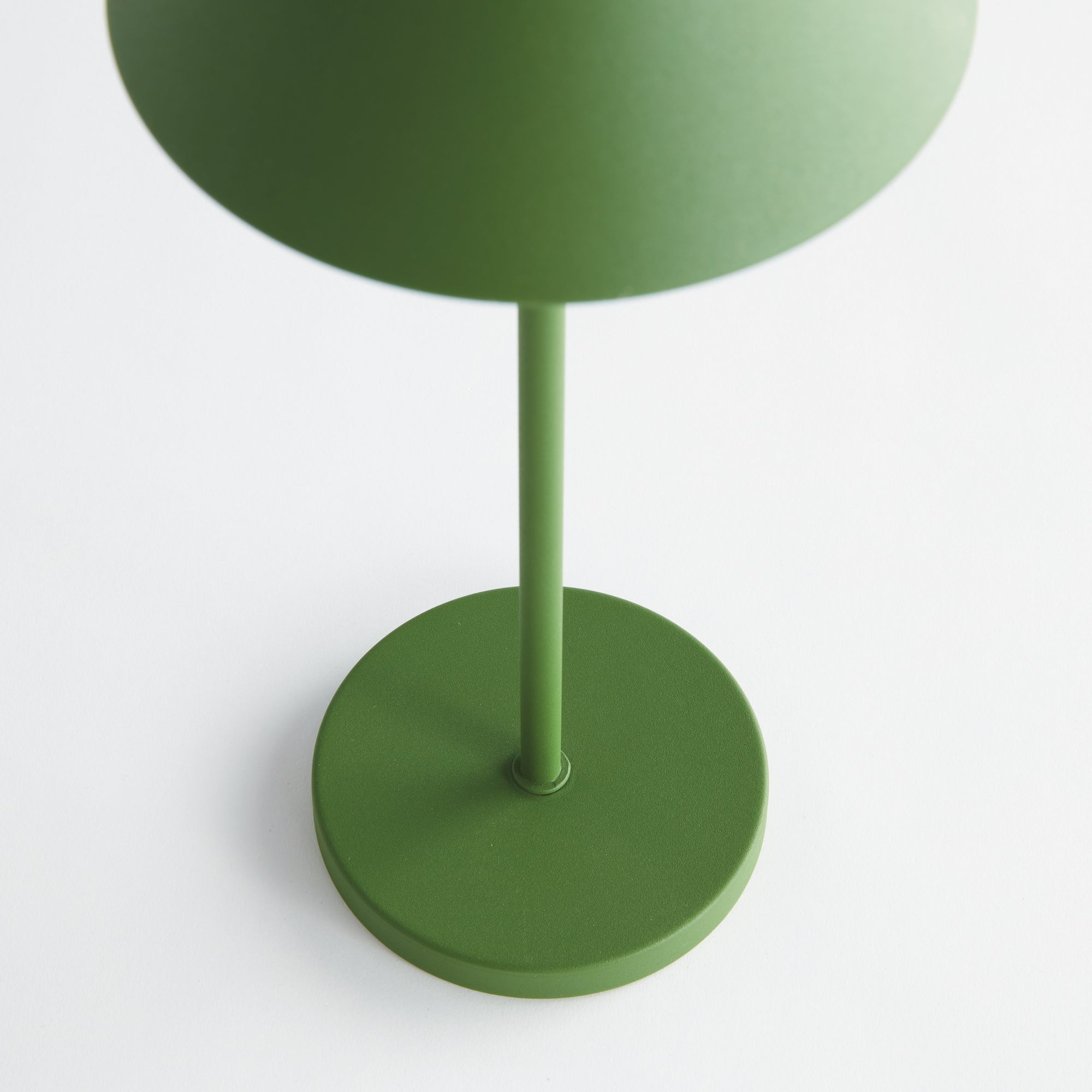 Levi Cordless Lamp Metal Shade