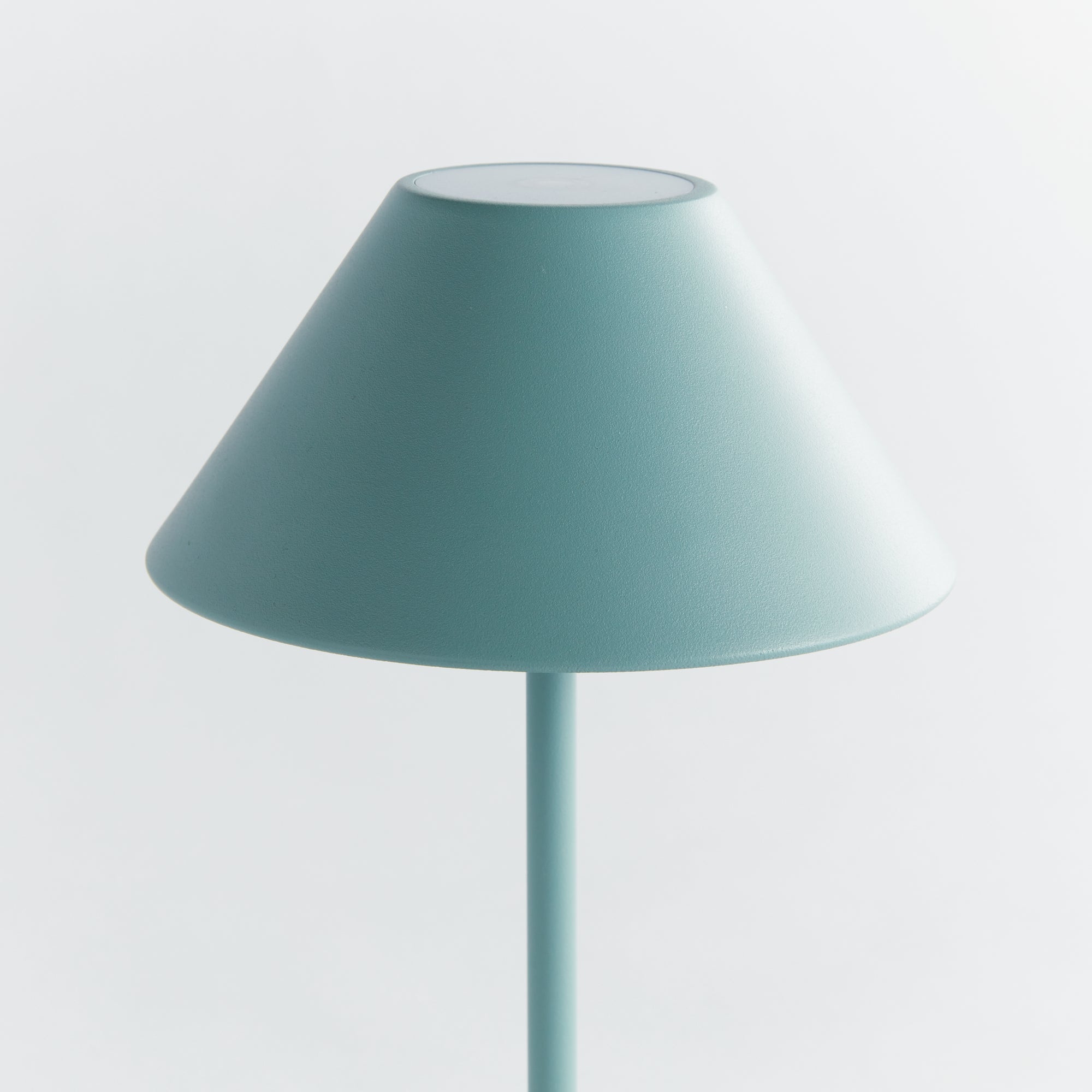 Levi Cordless Lamp Metal Shade