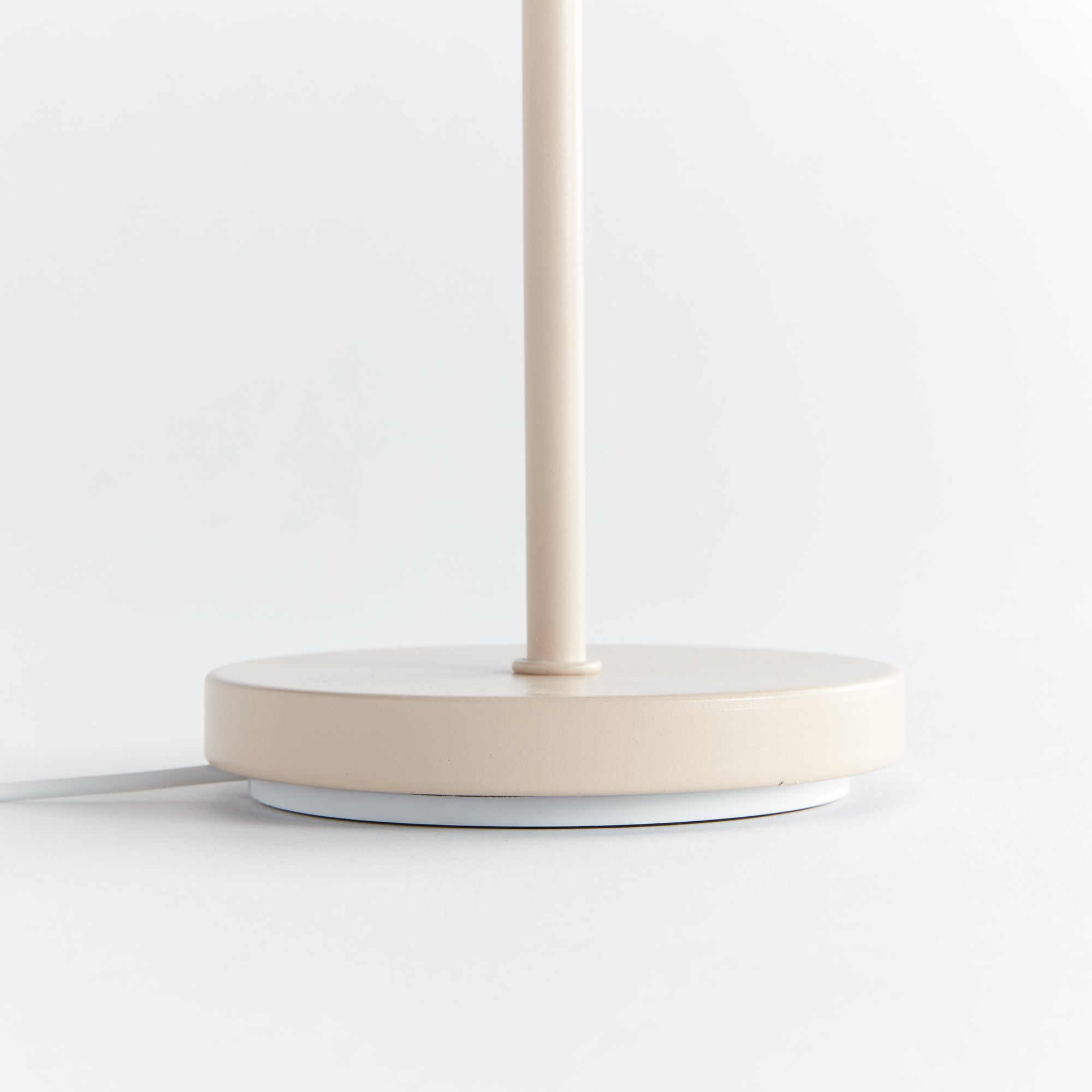 Levi Cordless Lamp Metal Shade