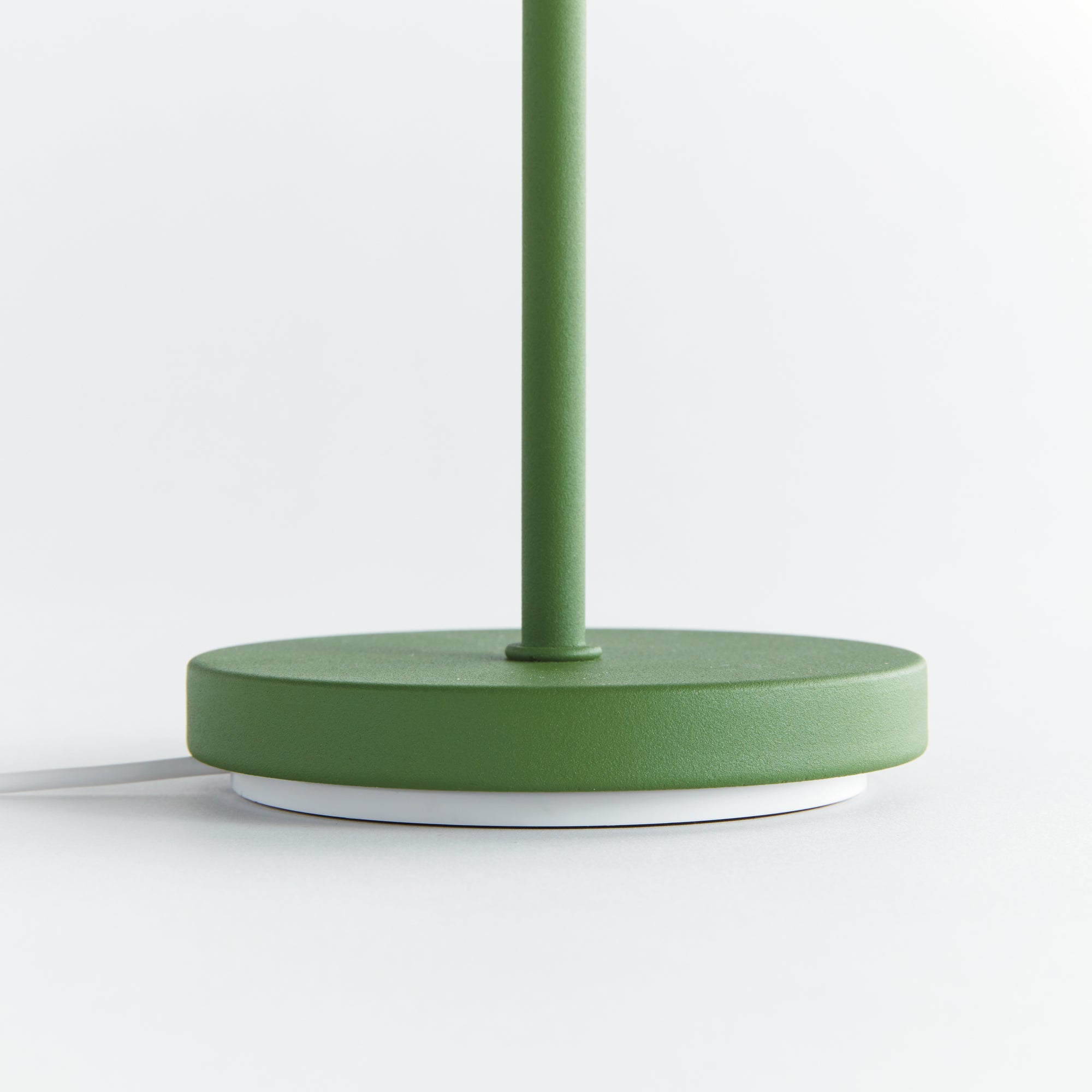 Levi Cordless Lamp Metal Shade