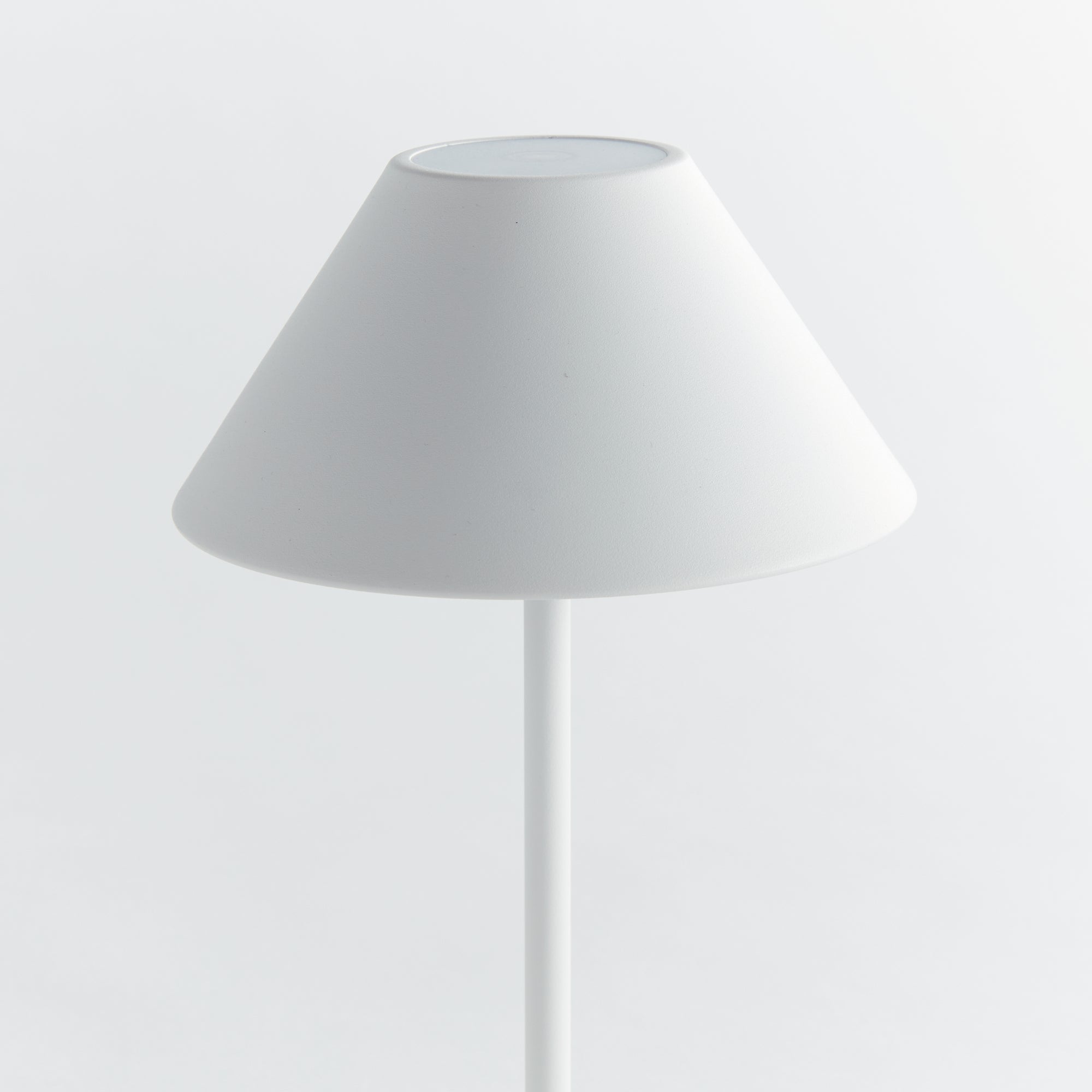 Levi Cordless Lamp Metal Shade