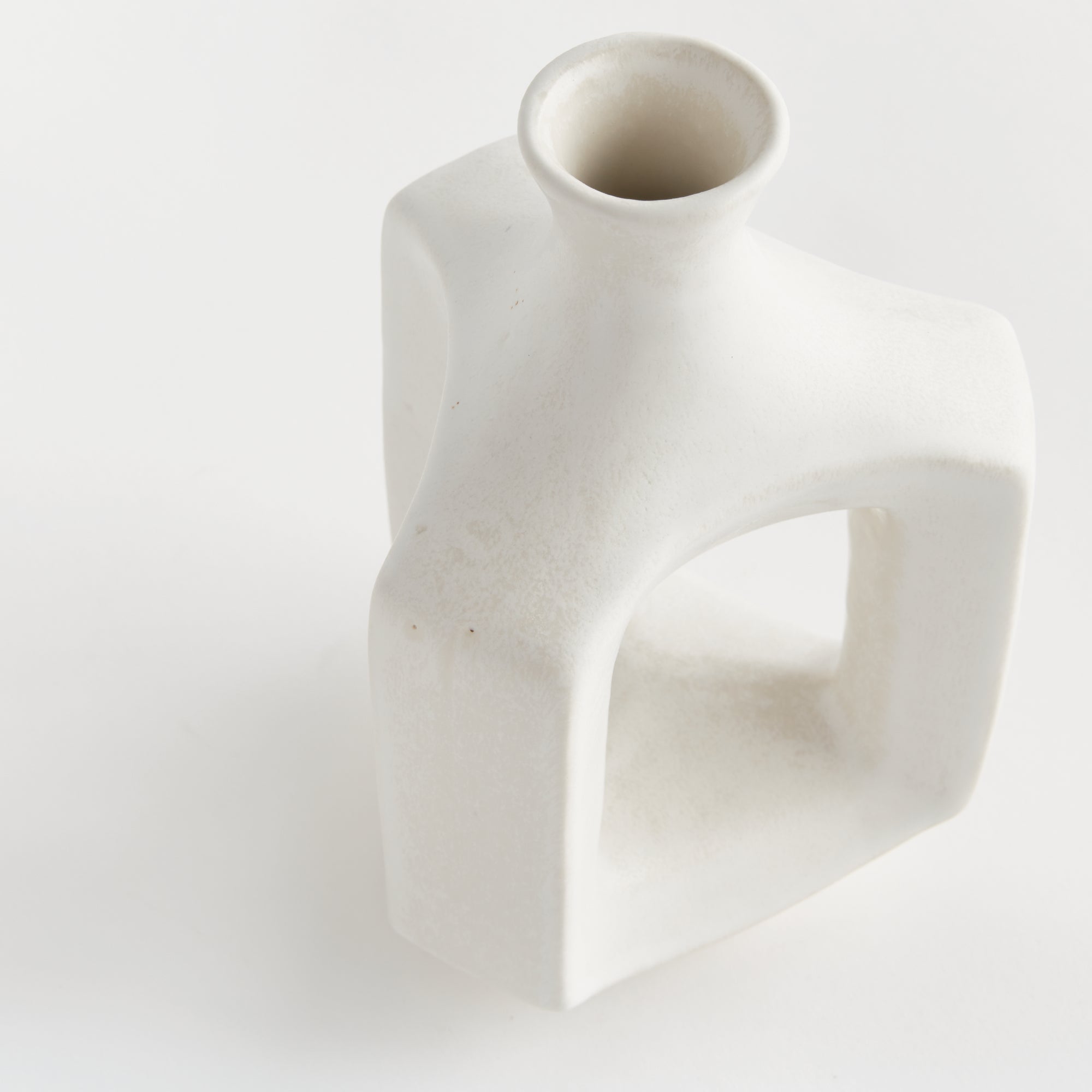 SONYA VASE SHORT