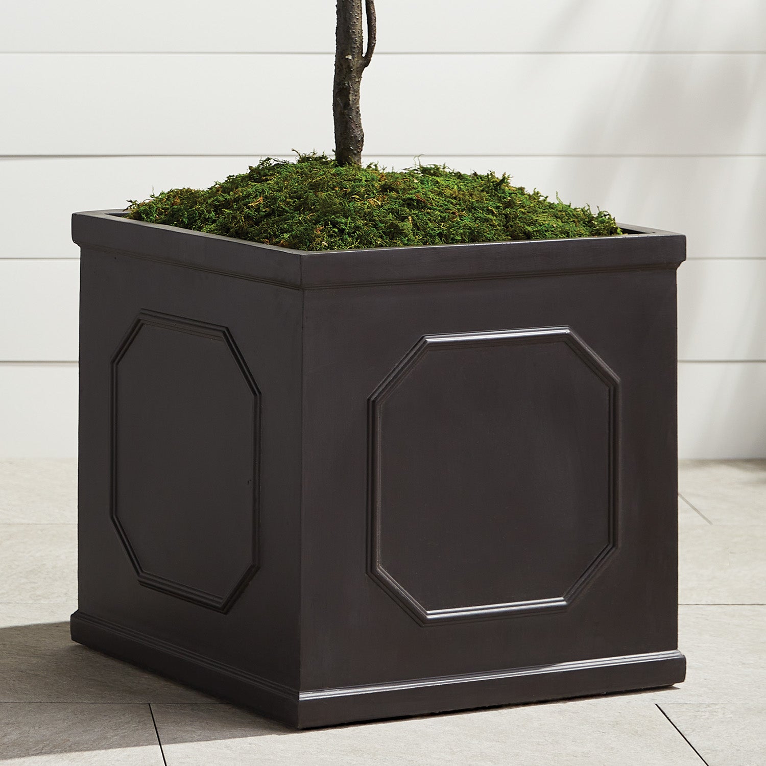 Fibreclay Alistair Box 17.5"