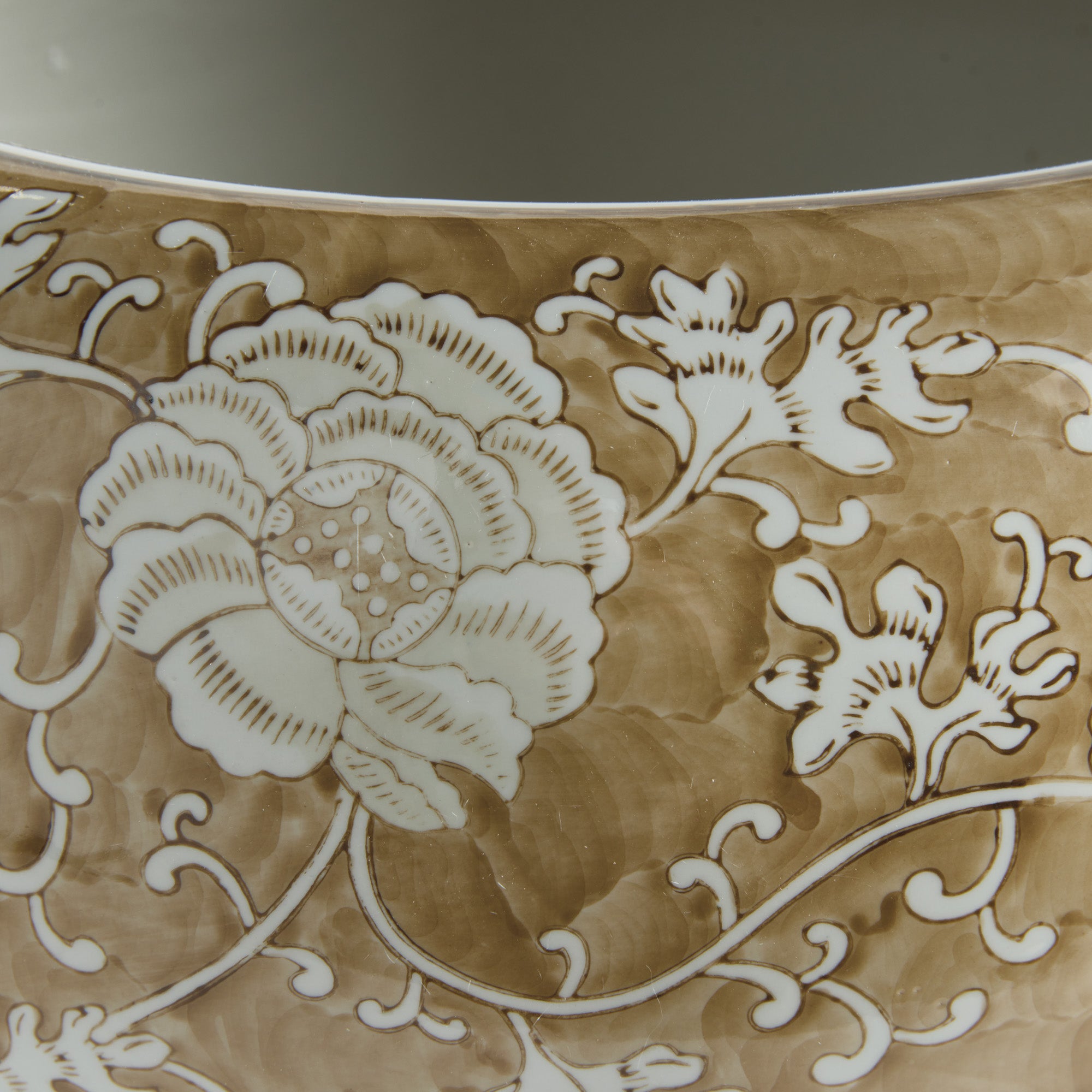 Brannock Lotus Planter