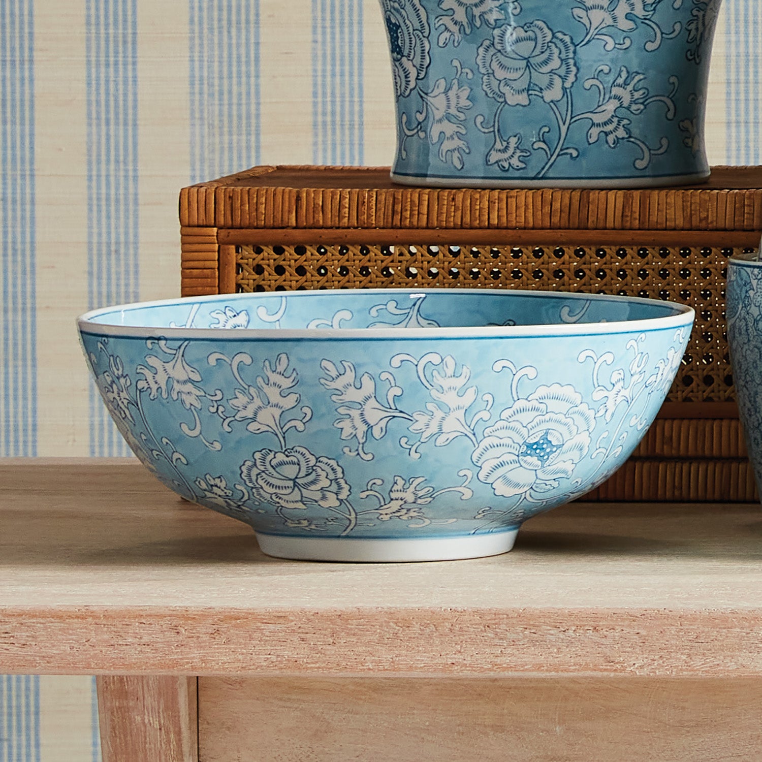 Móno Lotus Decorative Bowl
