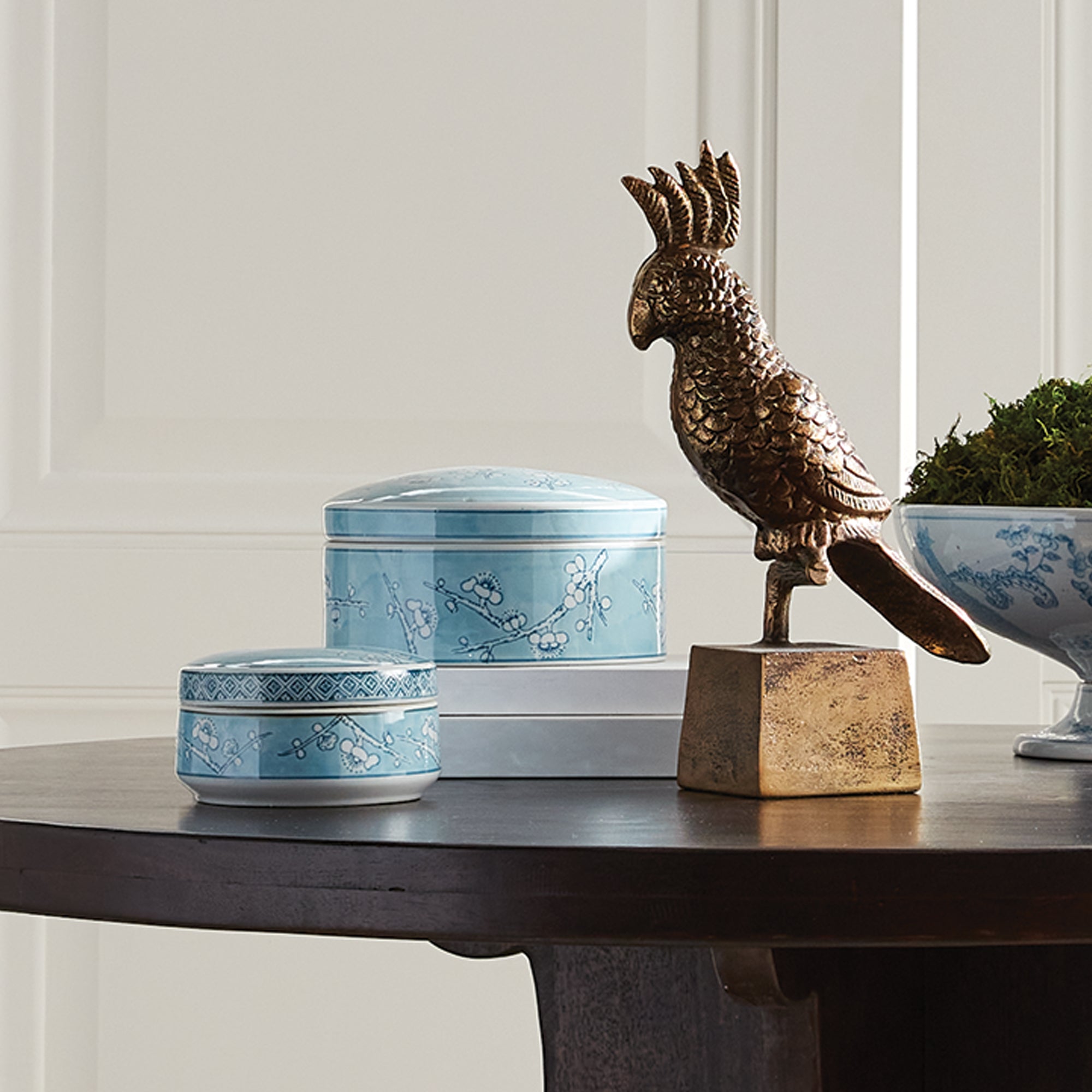Móno Empress Round Lidded Catchall Box