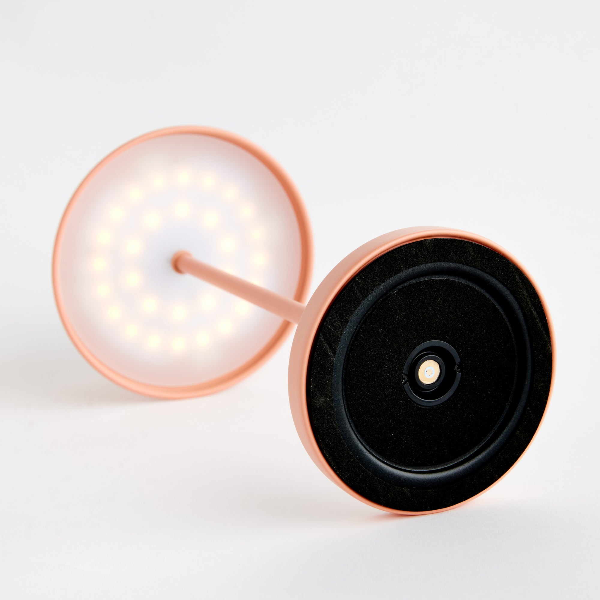 Levi Cordless Led Lamp 14"