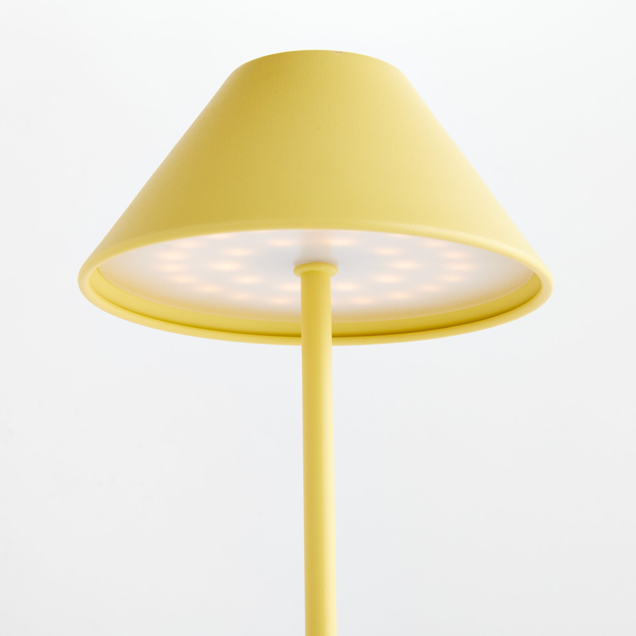 Levi Cordless Led Lamp 14"