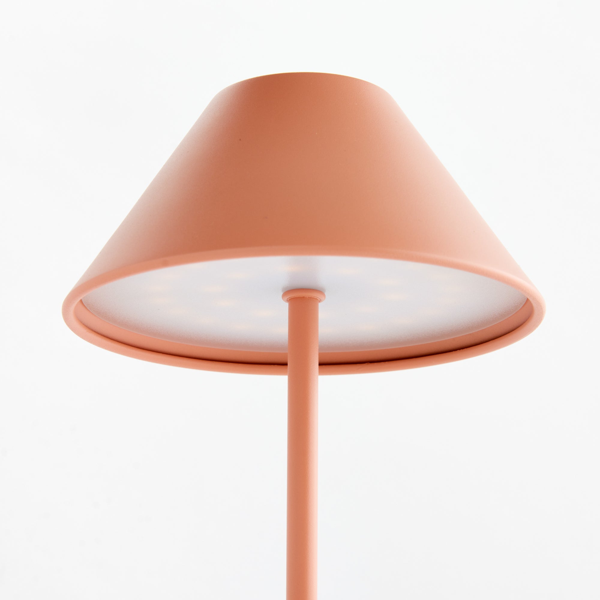 Levi Cordless Led Lamp 10"