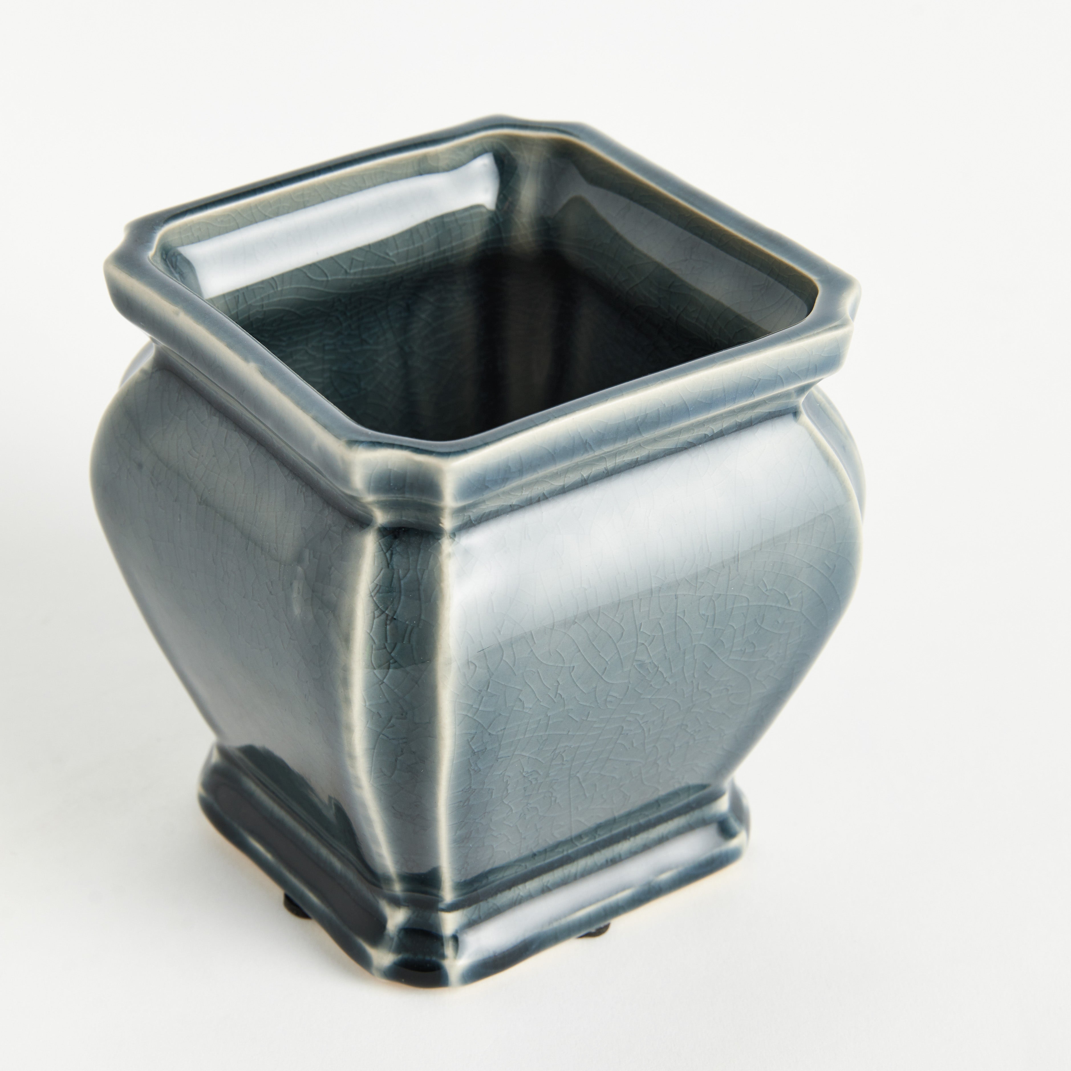 Atticus Pot