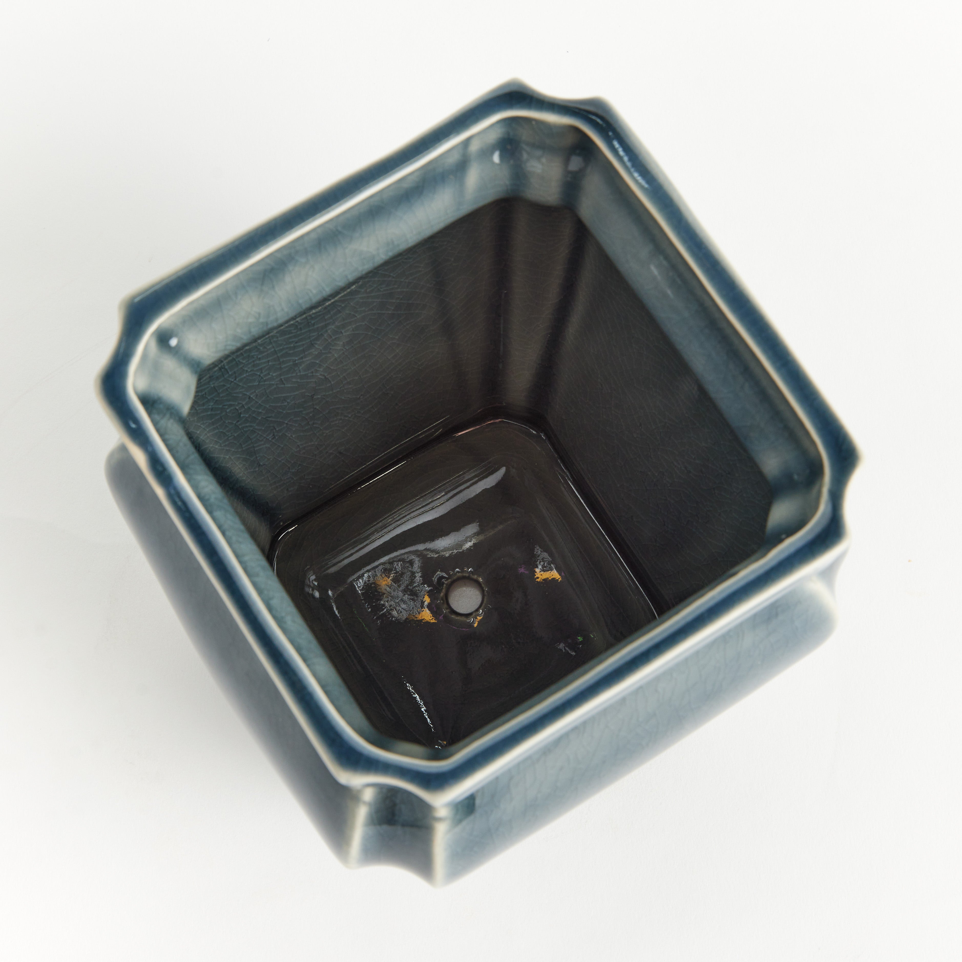 Atticus Pot