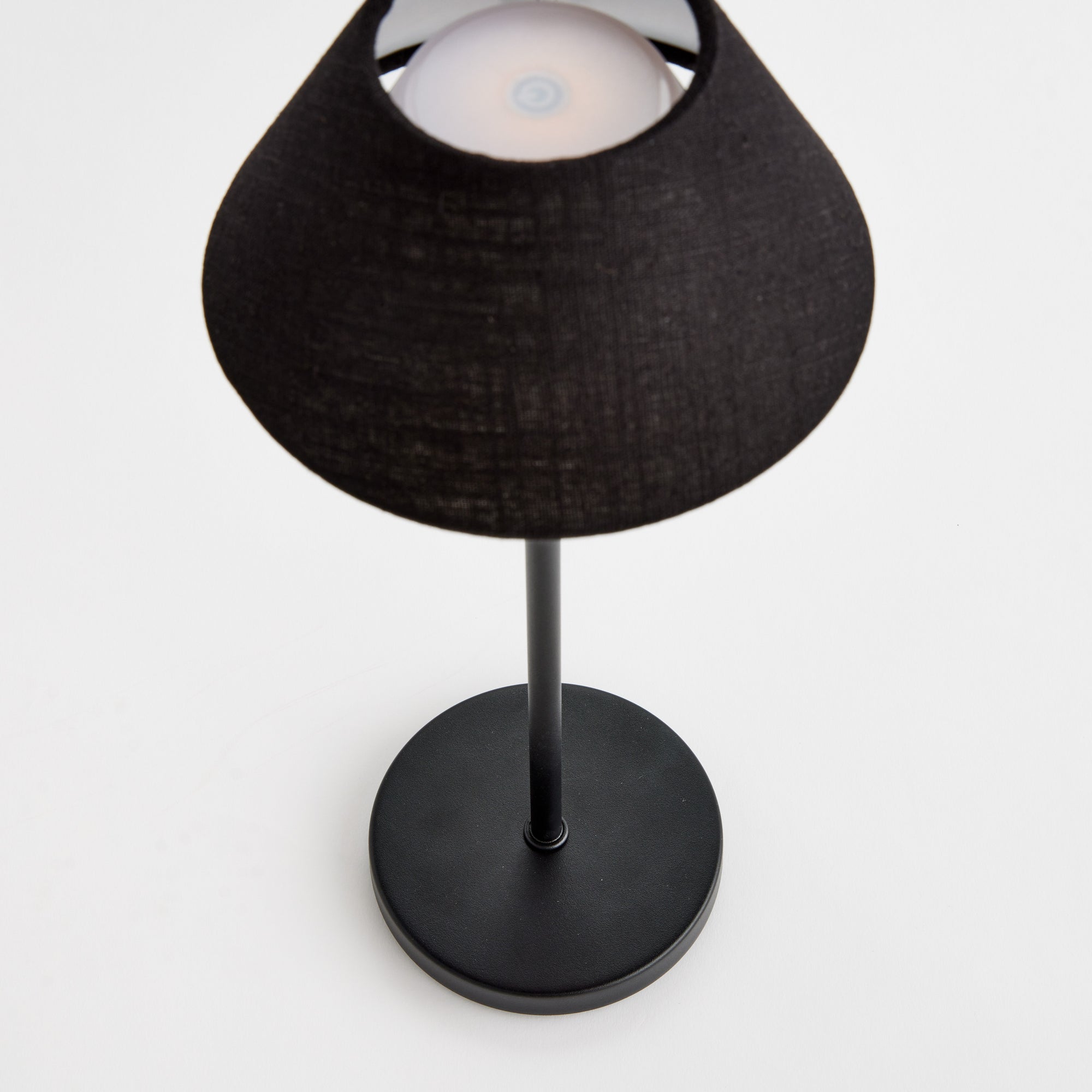 Levi Cordless Led Lamp 14"