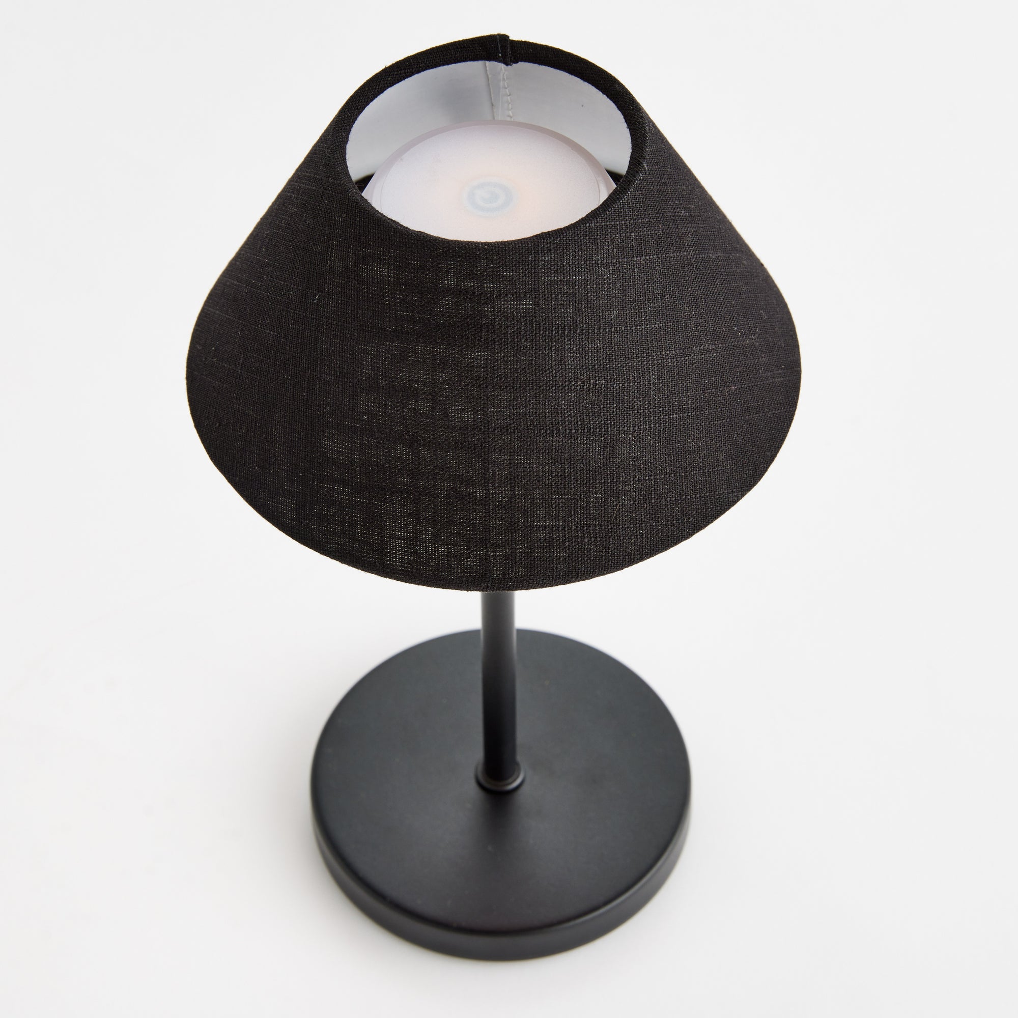 Levi Cordless Led Lamp 10"