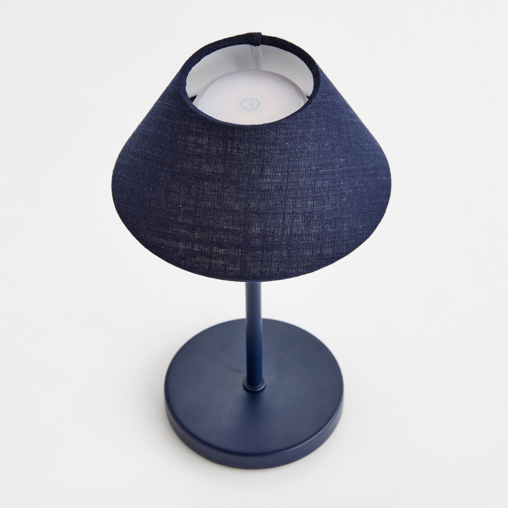 Levi Cordless Led Lamp 10"