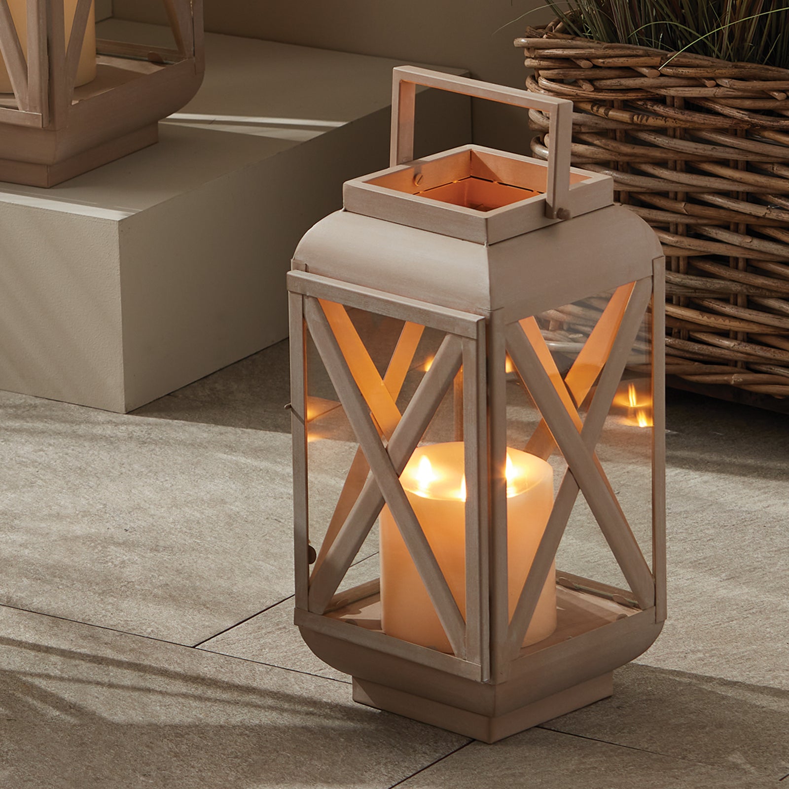 Pira Outdoor Lantern Large